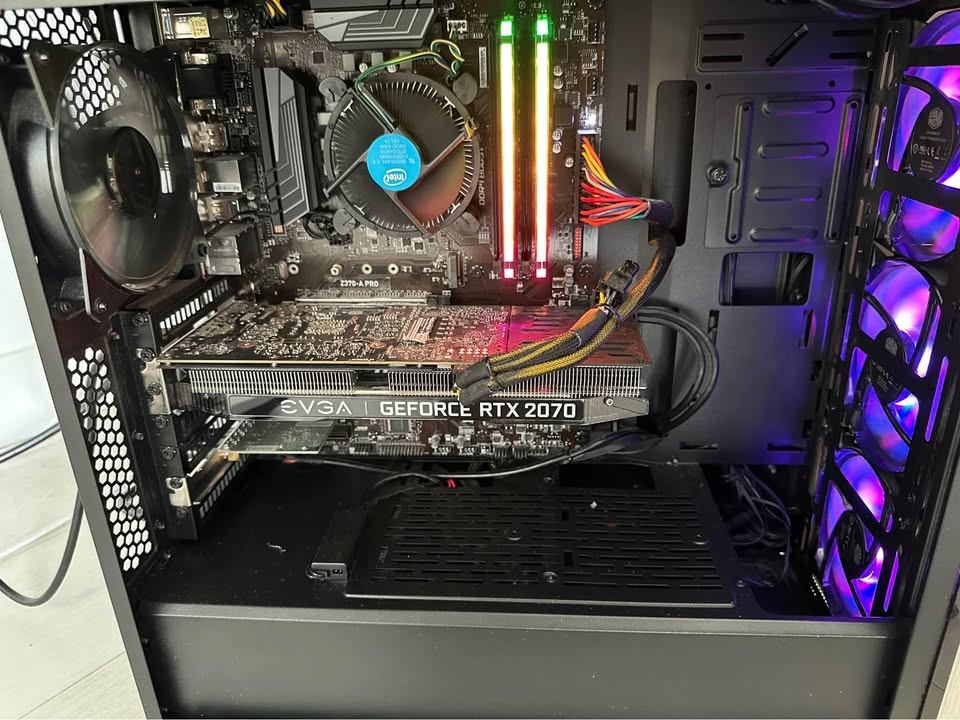 Gaming PC i7-8700 RTX2070 32GB Ram