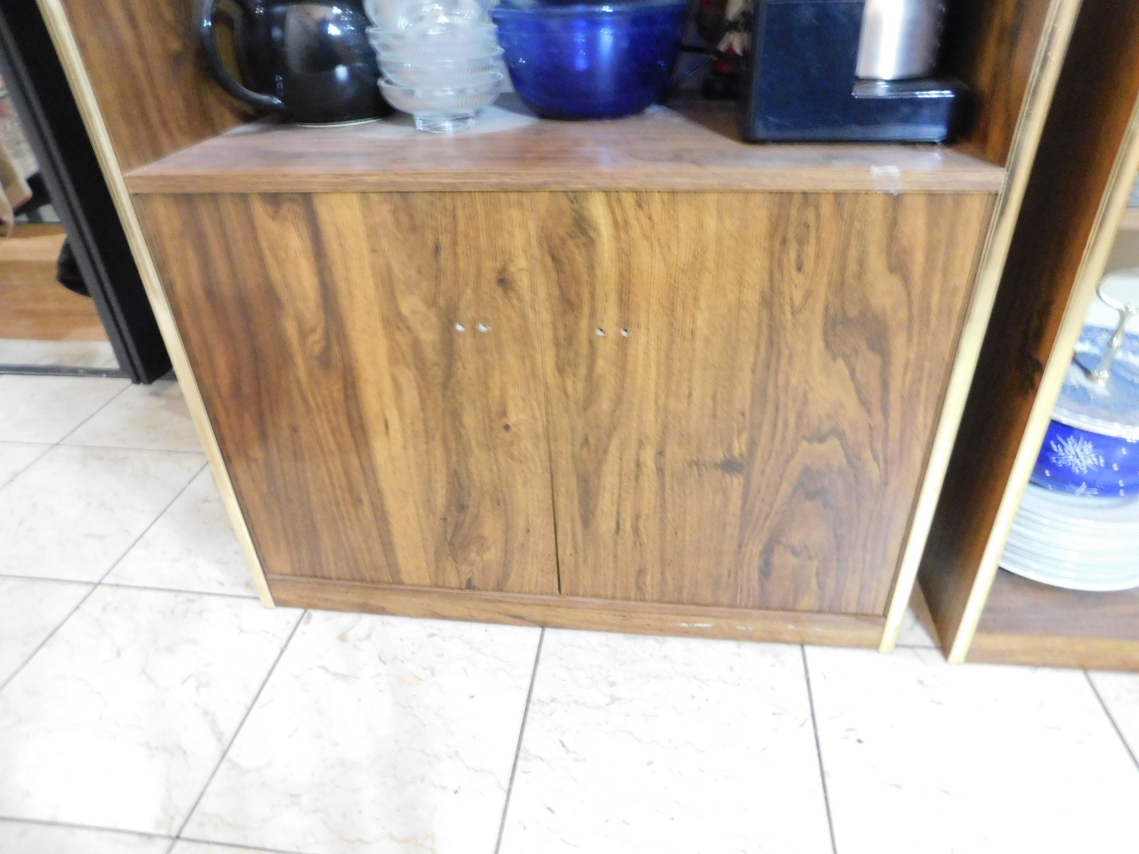 Elegant Vintage China Cabinet – Only $100! (Valued at $400) - photo 5
