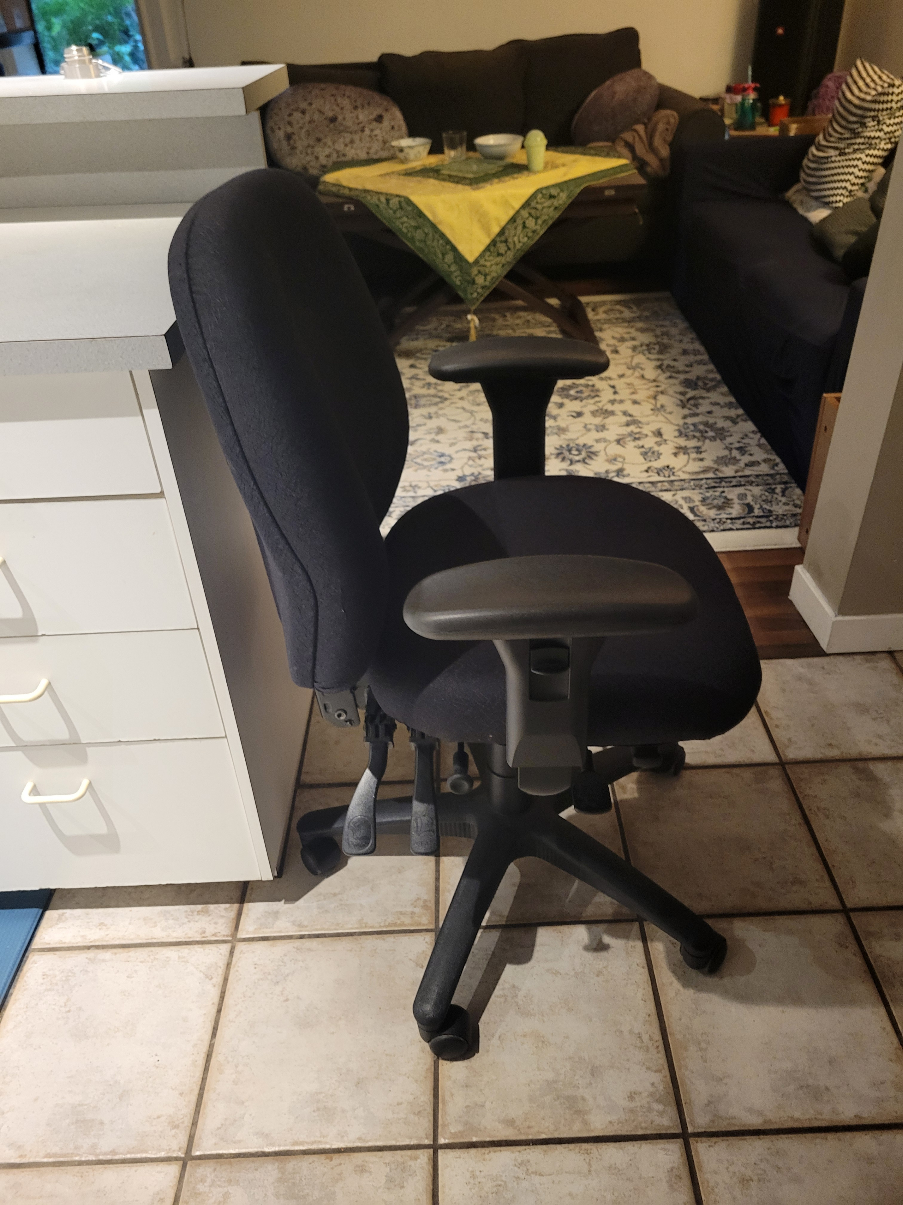 Comfortable Adjustable Office Chair - photo 3