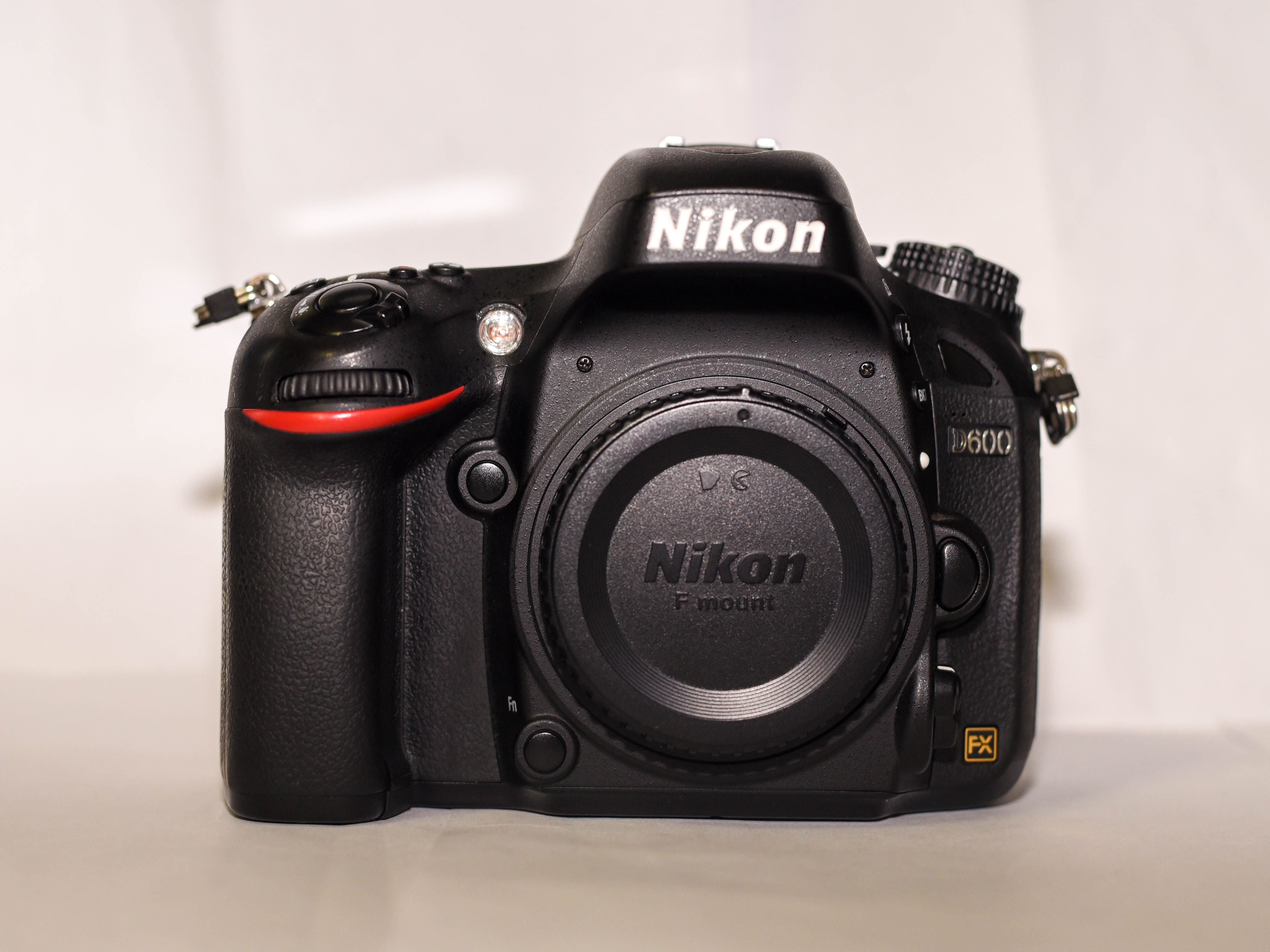 Nikon D600 Full-Frame DSLR - photo 2