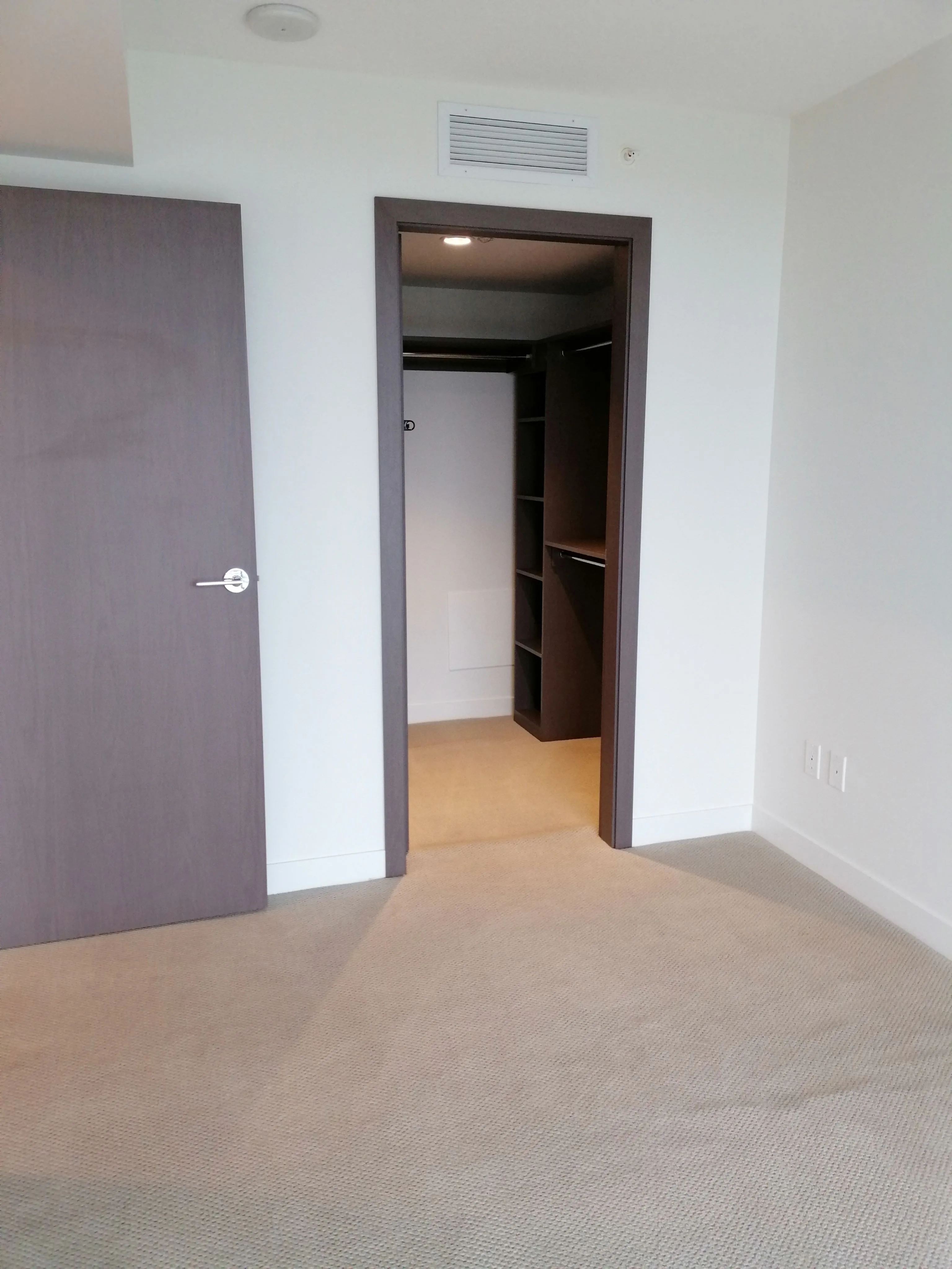 Apartment for rent $2400 image indicator(7)