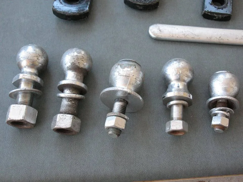 Car and Trailer Hitches, Balls, and Extensions image indicator(4)