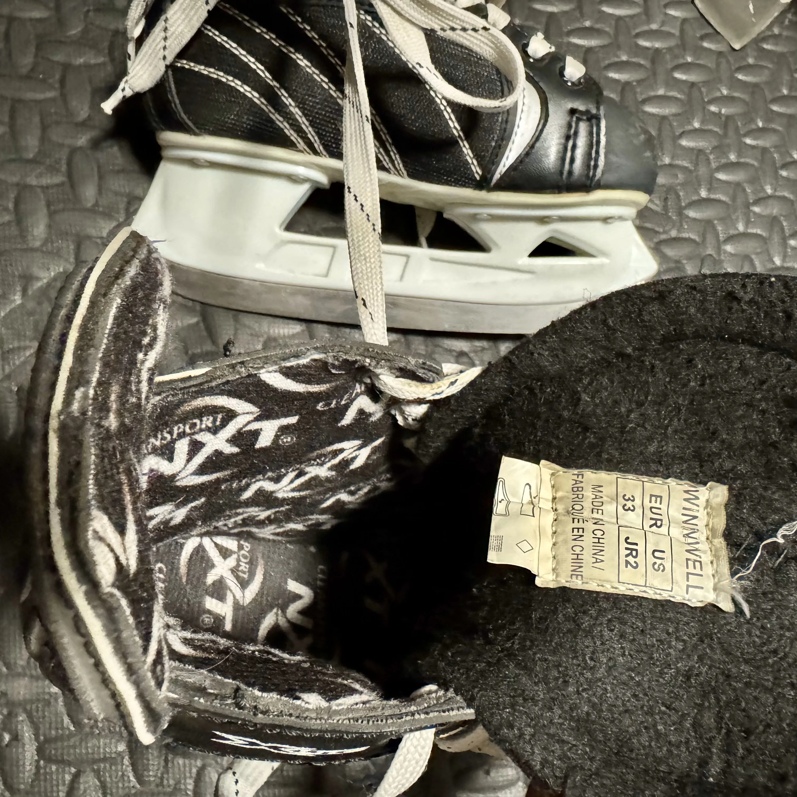 Winnwell - Junior Skate blade, size JR2 image indicator(6)