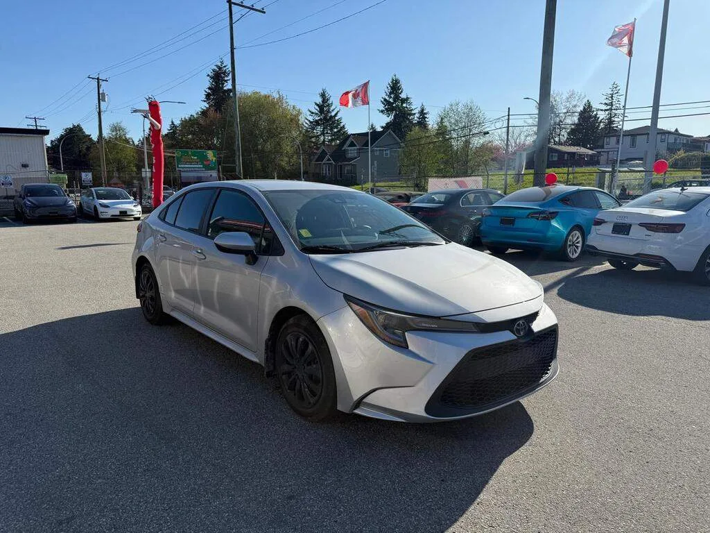 2022 TOYOTA COROLLA thumbnail