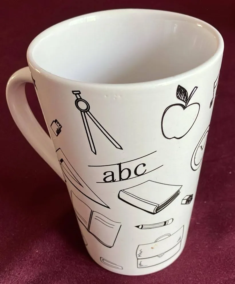 Laura Secord Teacher Chalkboard Mug (New) image indicator(2)