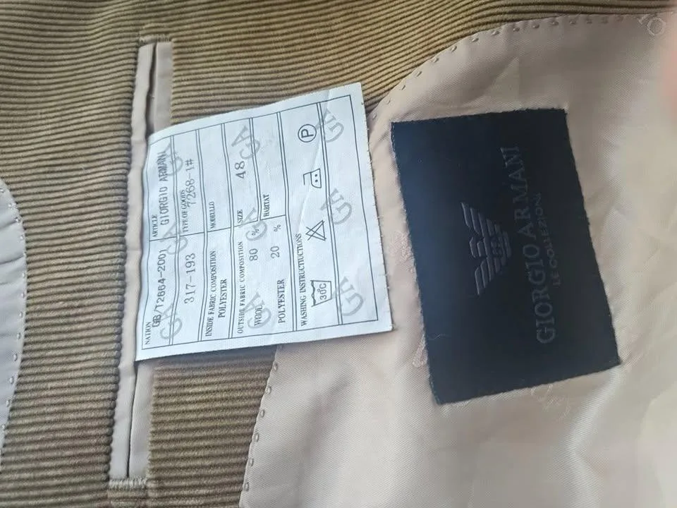 Giorgio Armani Vintage Italian Corduroy Blazer – Size 48 image indicator(4)