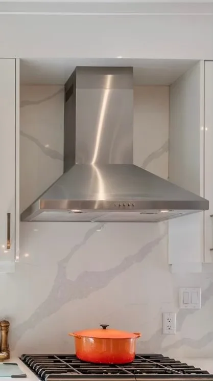 Vissani 30-inch Wall-Mount Chimney Range Hood thumbnail
