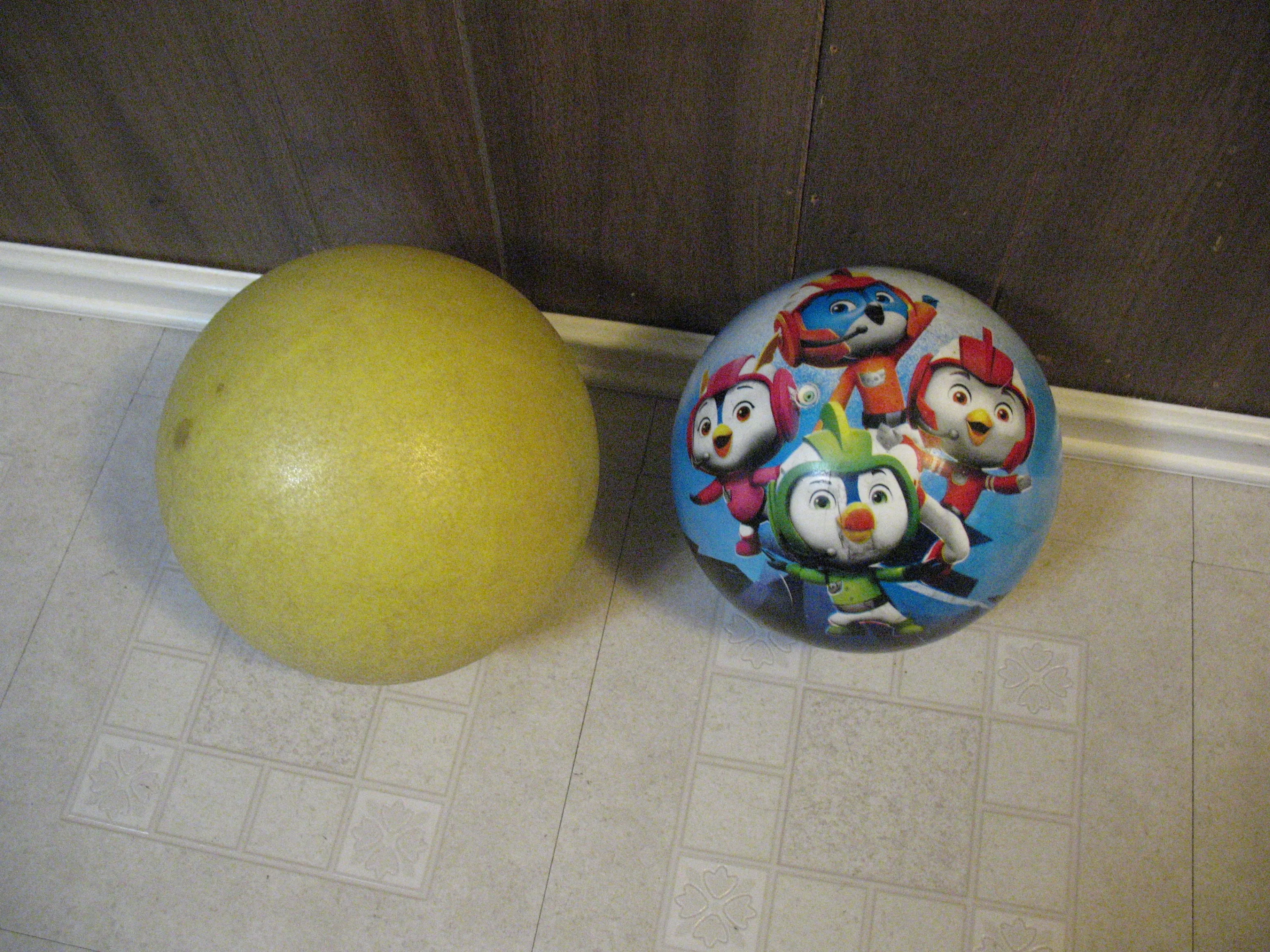 Basketballs and Soccer Balls image indicator(7)