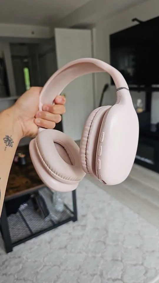 HyperGear Vibe Bluetooth Over-Ear Headphones thumbnail