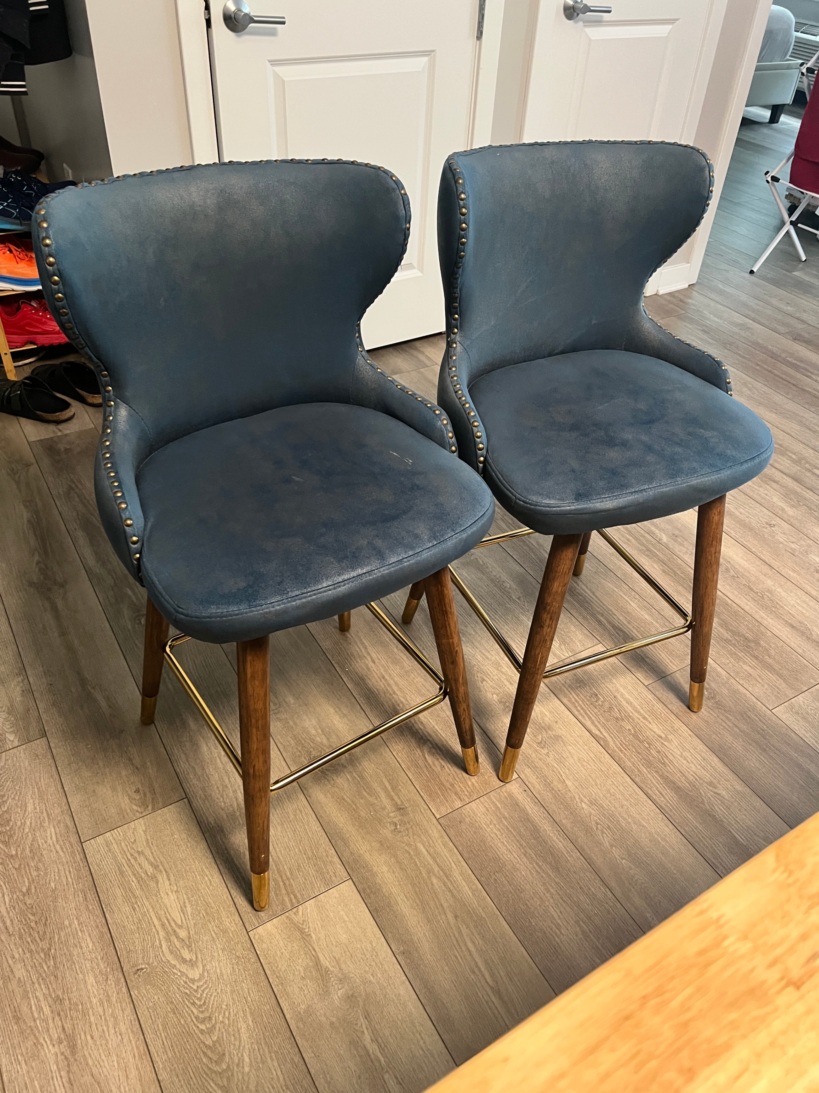 Move Out Sale: Bar Chairs - photo 2
