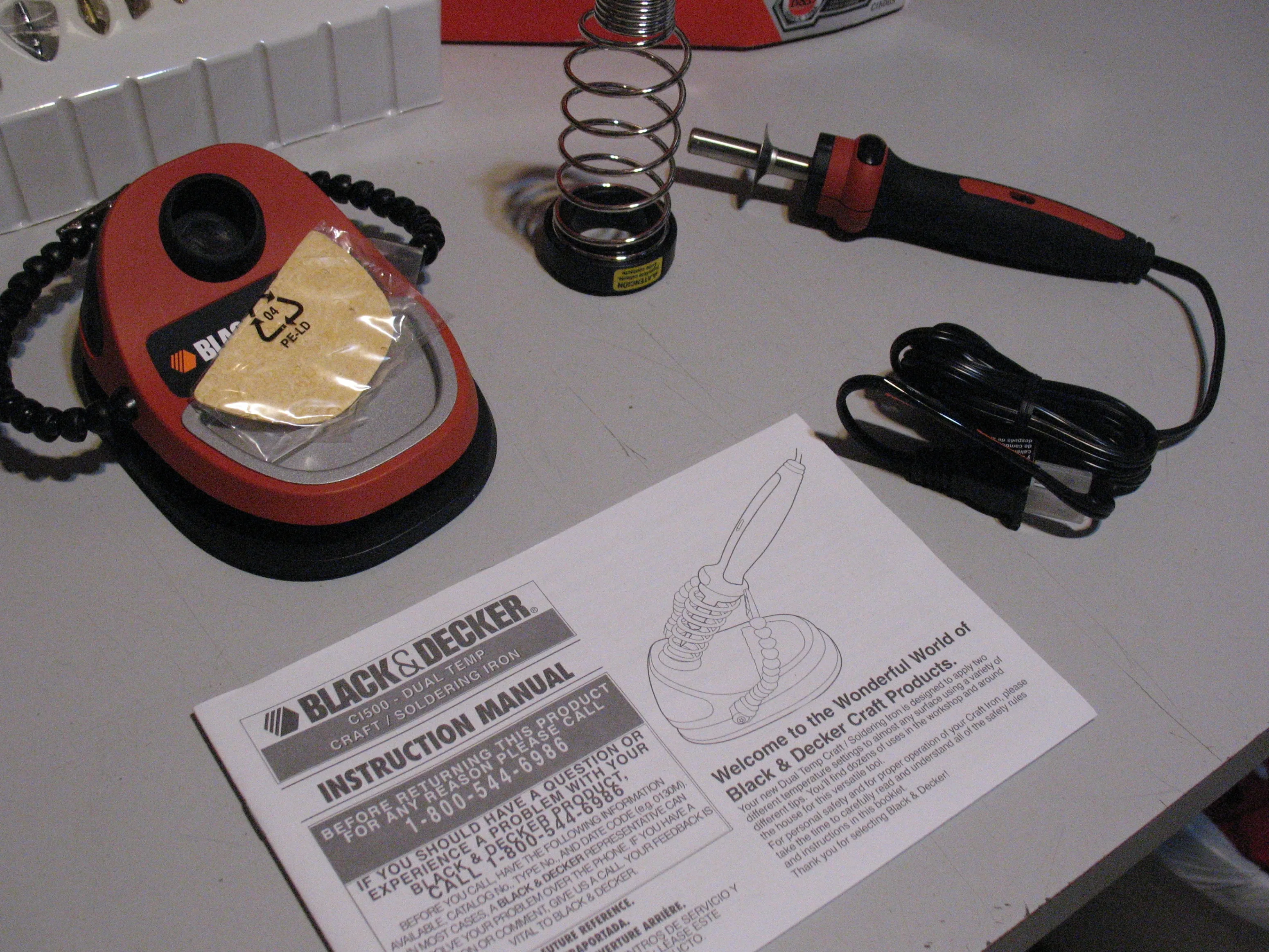 Black & Decker Soldering and Craft Iron, BRAND NEW image indicator(8)