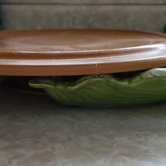 5 Green Ceramic Dishes with a Lazy Susan image indicator(3)