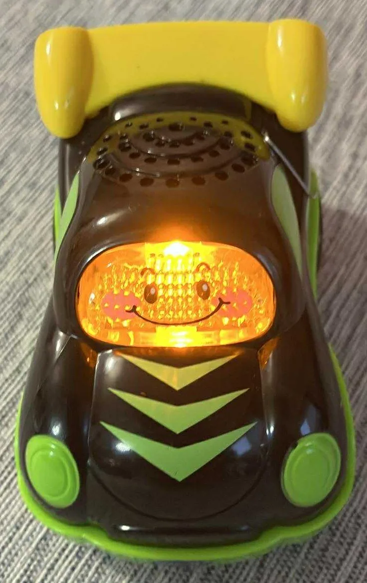 vTech Go Go Smart Wheels Green and Black Race Car image indicator(2)