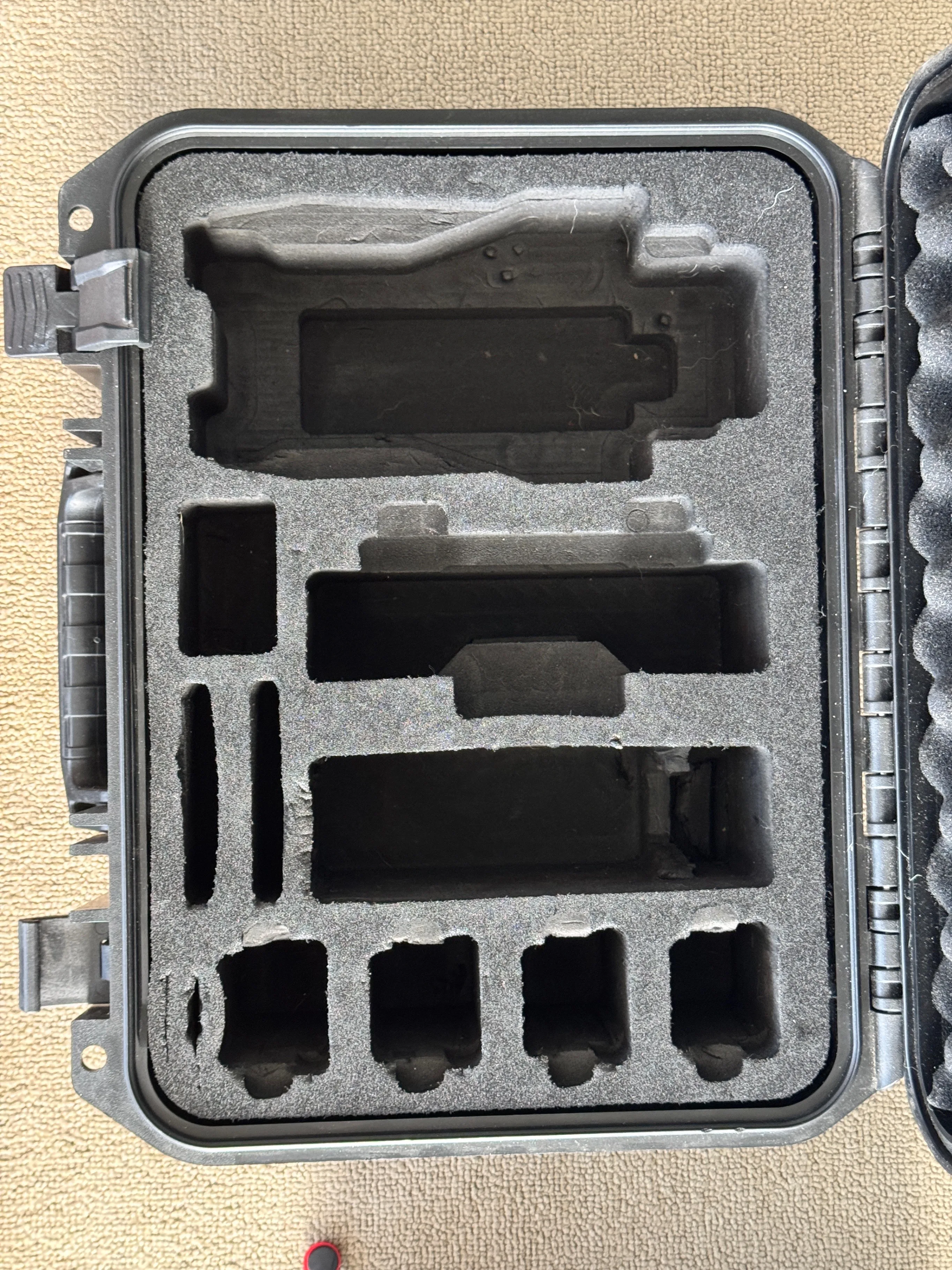 LOADED --  Mavic 3 + RC PRO + Fly More + Hard Case + more image indicator(9)