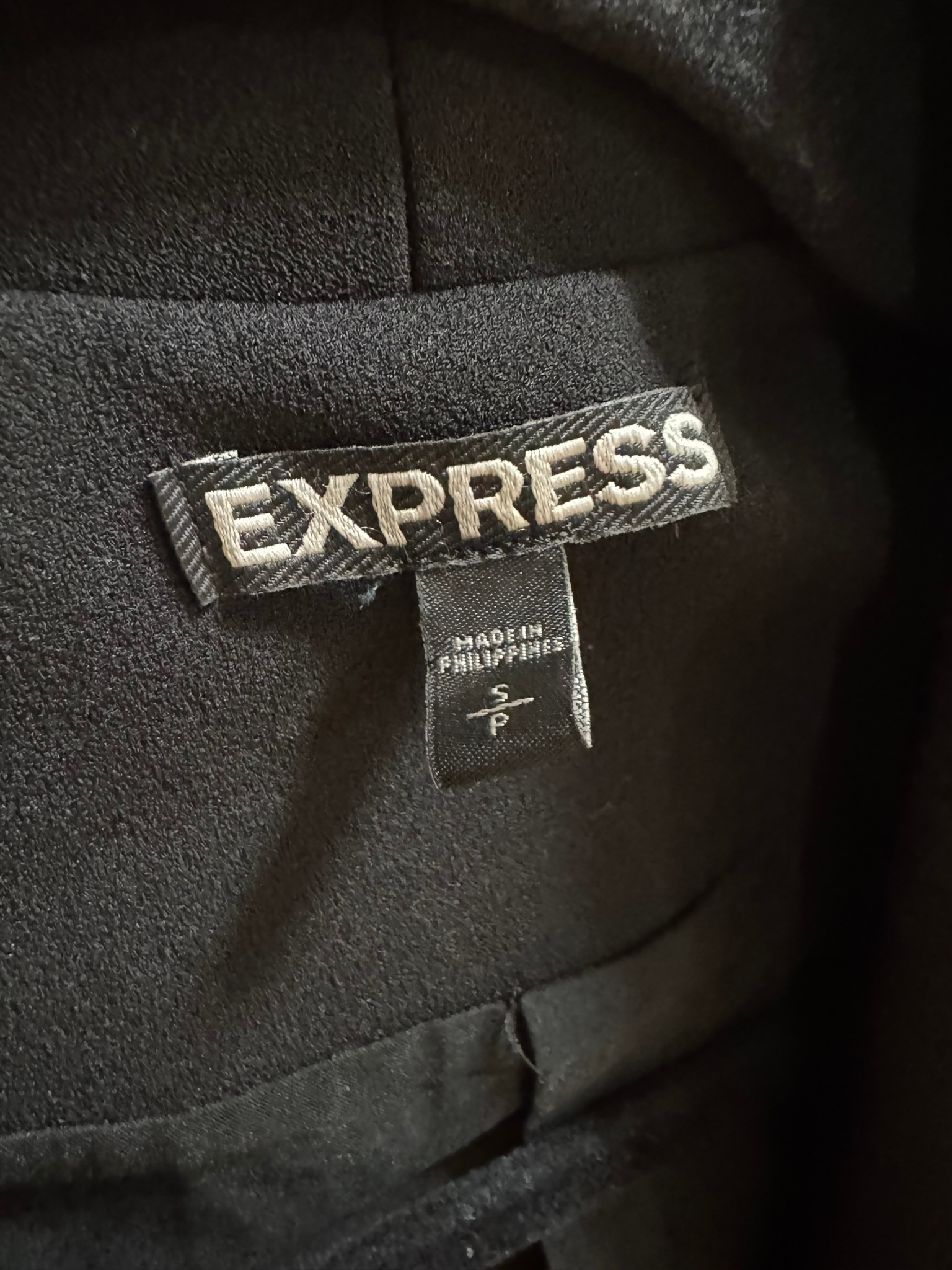 Women's Cropped Black Blazer (Size Small) (Brand: Express) - photo 3