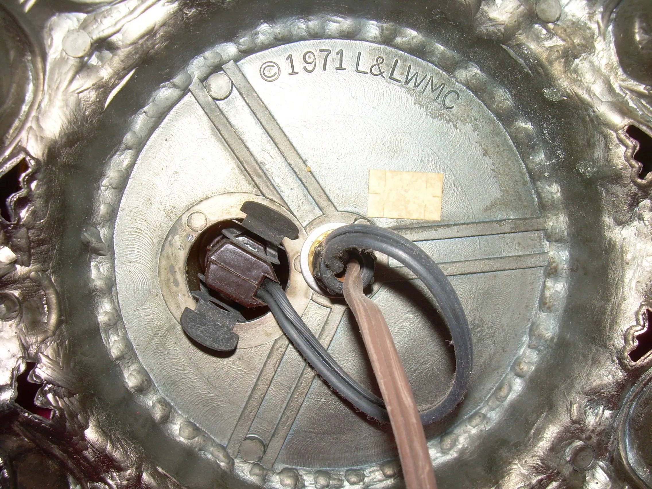 Vintage Lamp 1971 L and LWMC image indicator(4)