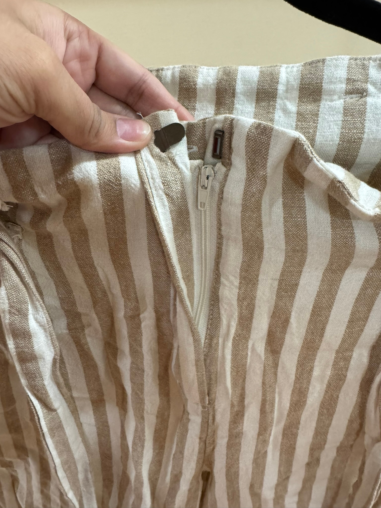 Dynamite Stripped Linen Pants - Size 10 - New With Tags - photo 3