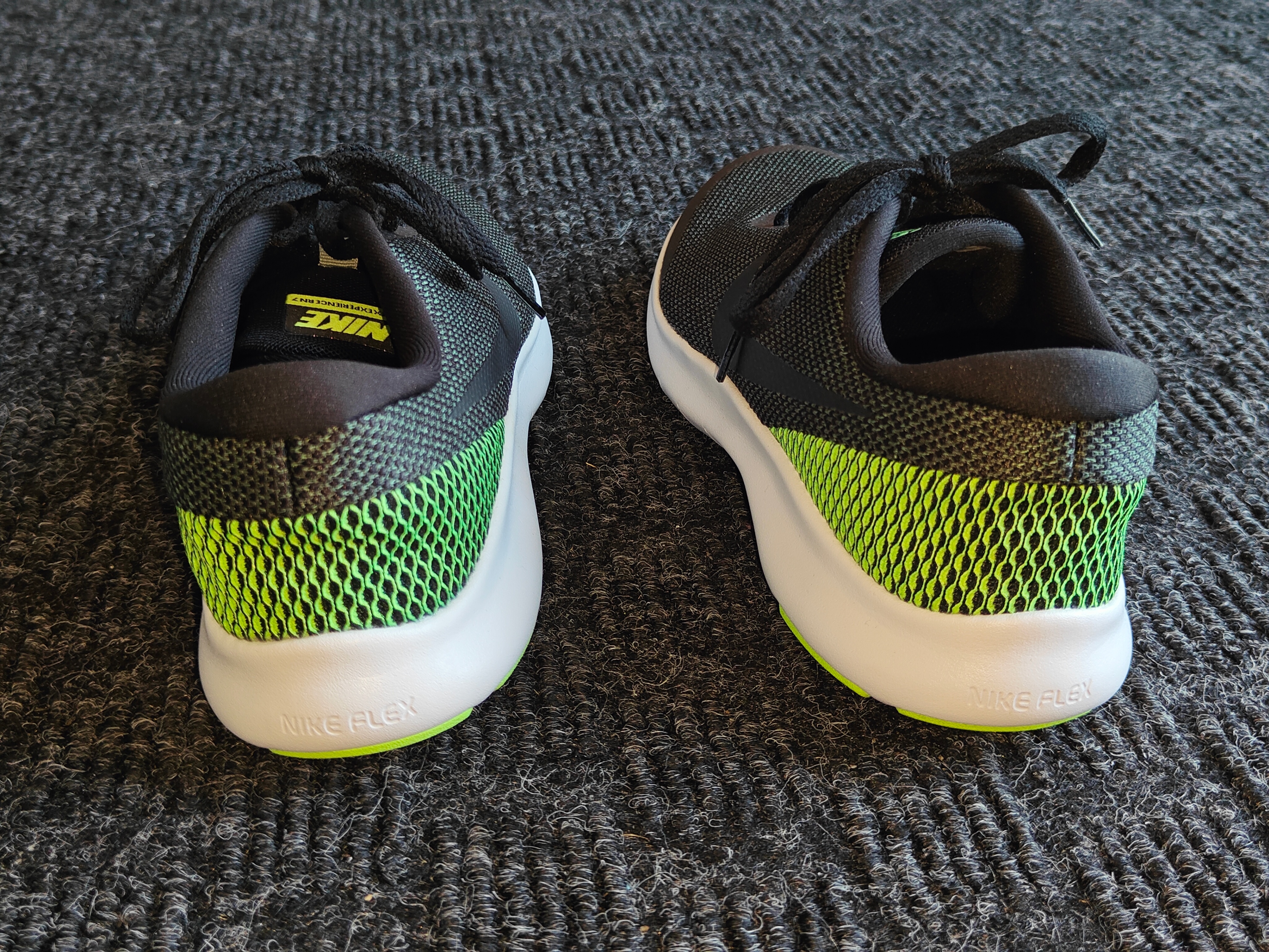 Nike Flex Experience RN 7 - Size 8 - Men Running Shoes / Runners - photo 4