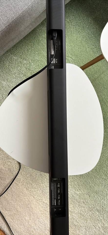 VIZIO Soundbar only no subwoofer - photo 3