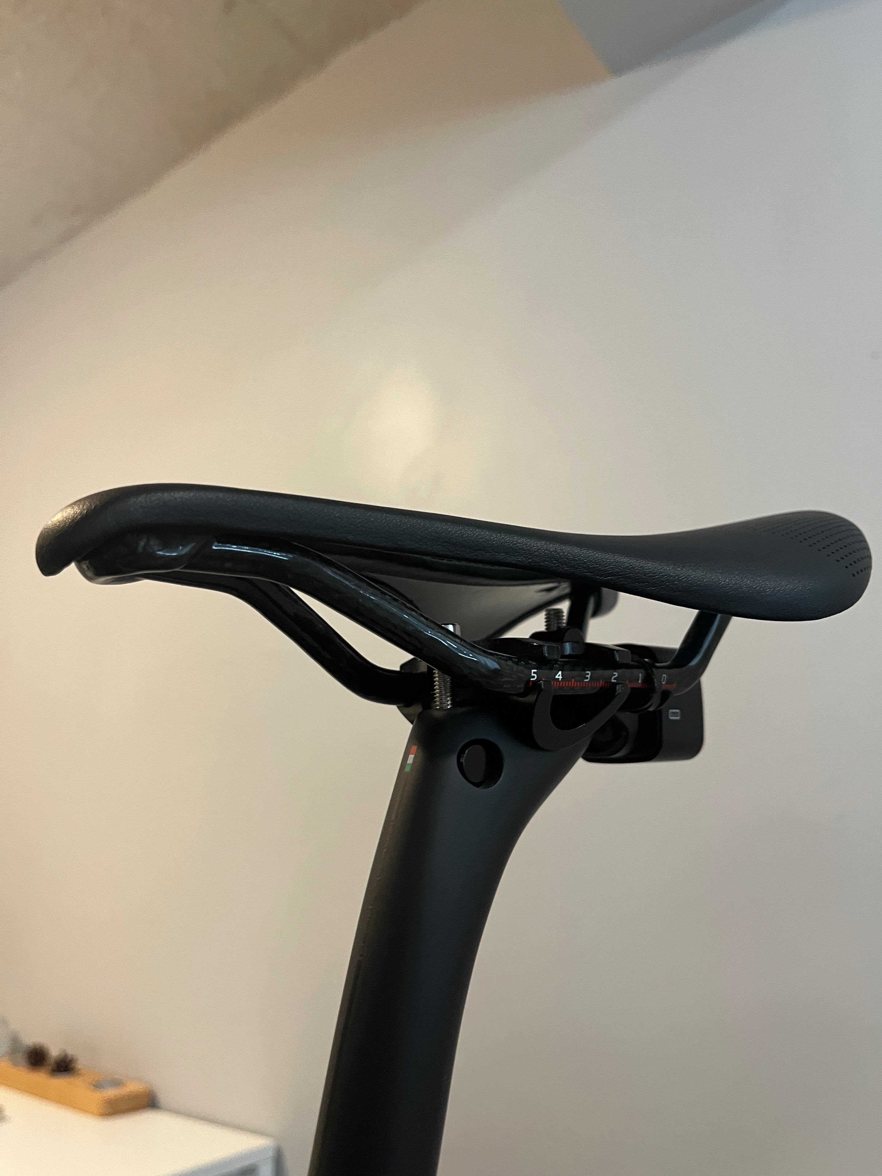 Bike Carbon Saddle Seat EC90 - photo 2