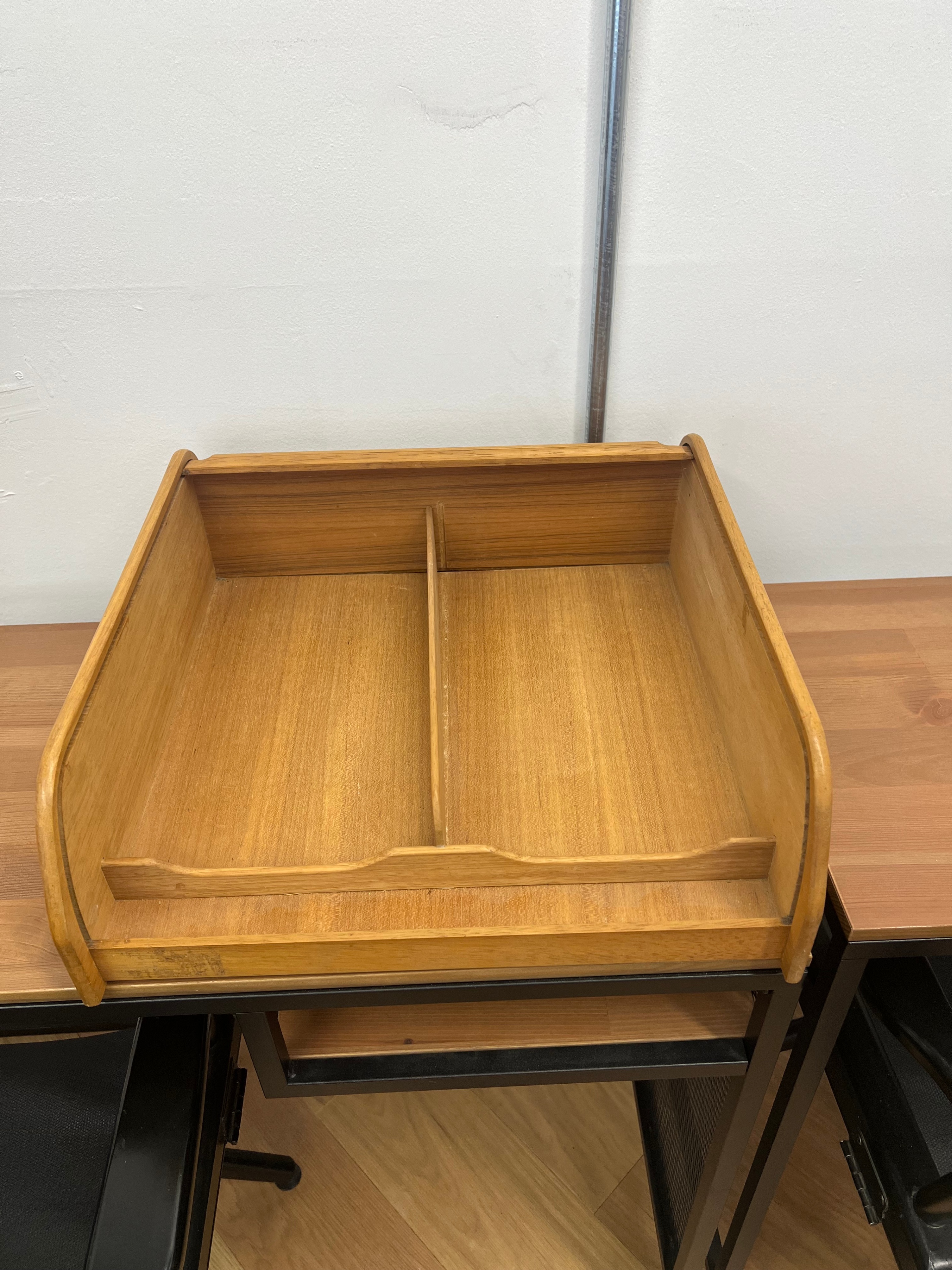 Vintage Desk Top Organizer - photo 2