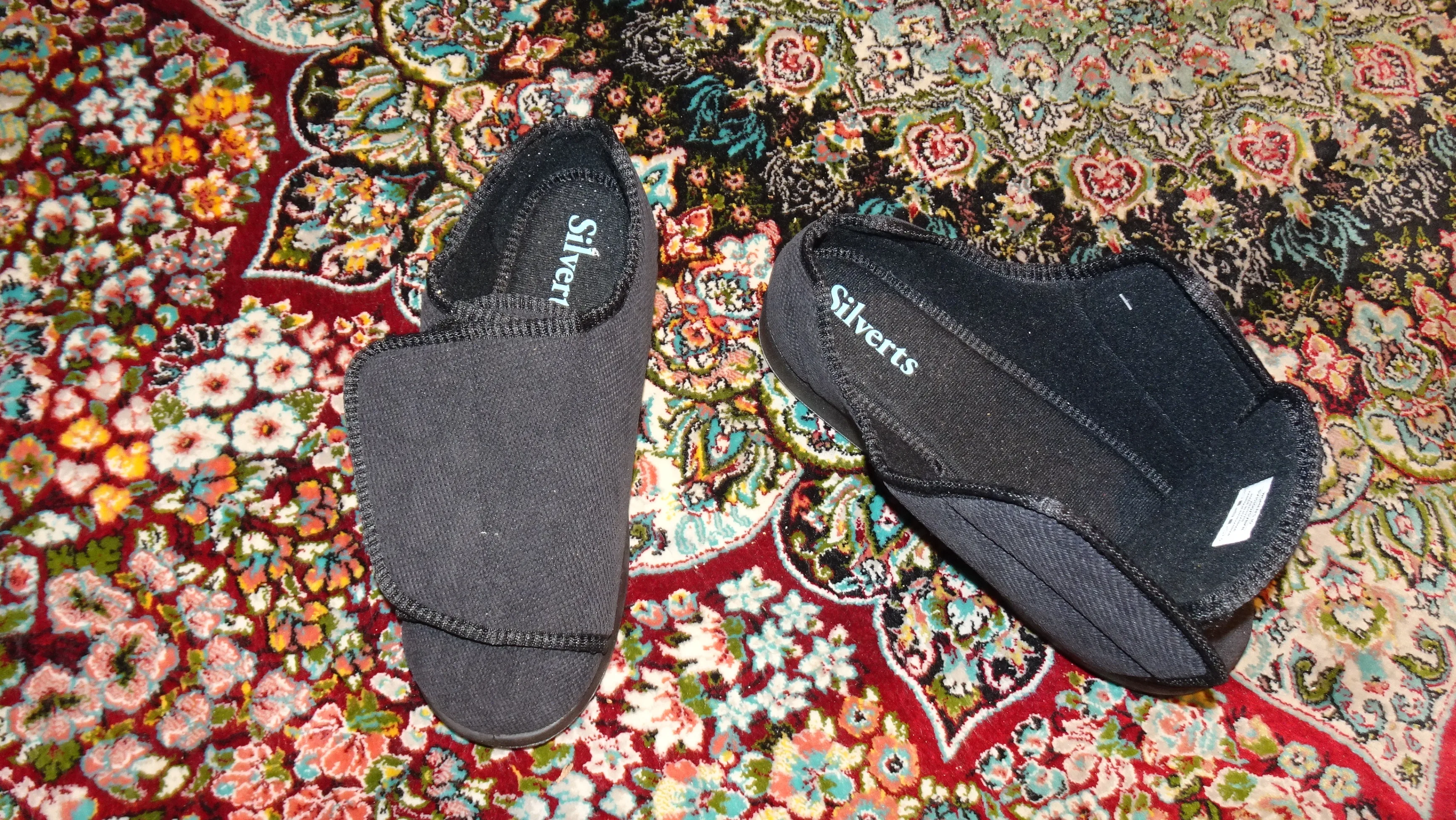 Silverts Easy  Closure Slippers  Brand NEW image indicator(4)