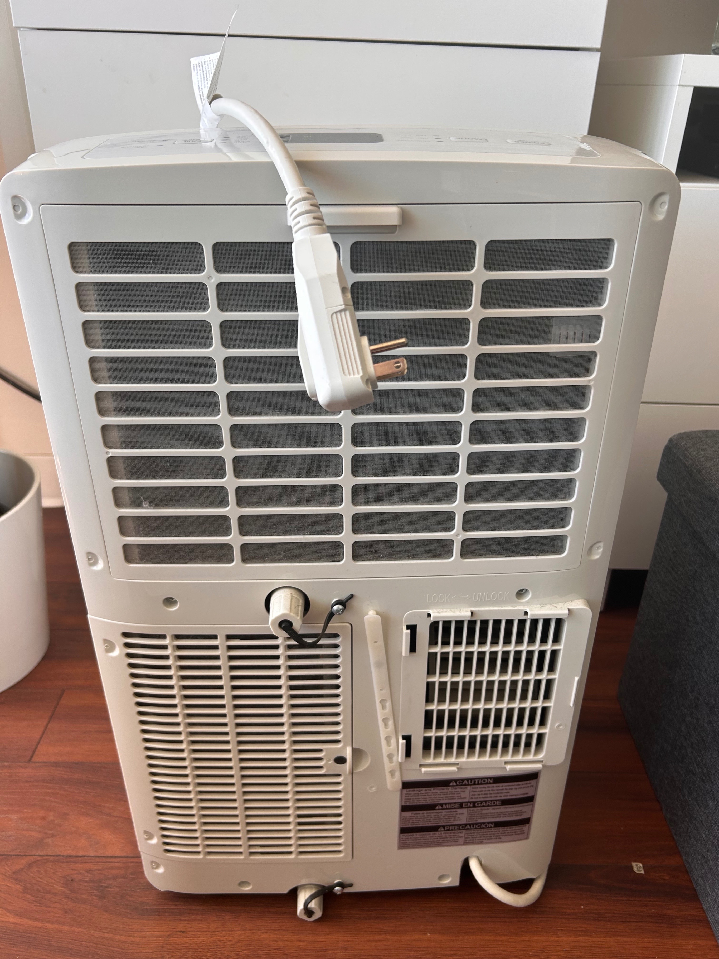 LG Portable Air Conditioner - photo 3