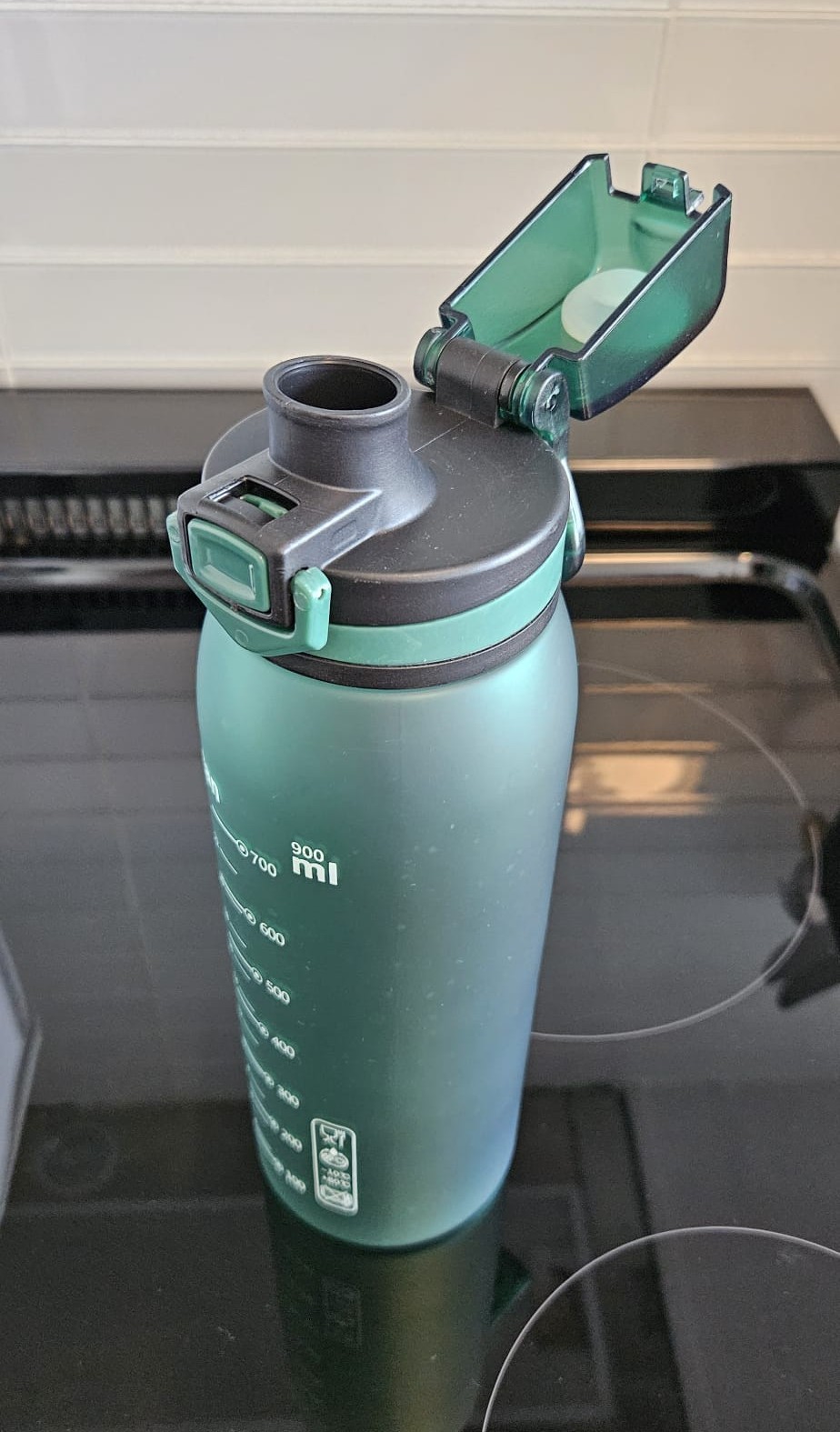 Sports Water Bottle 900ml - photo 2
