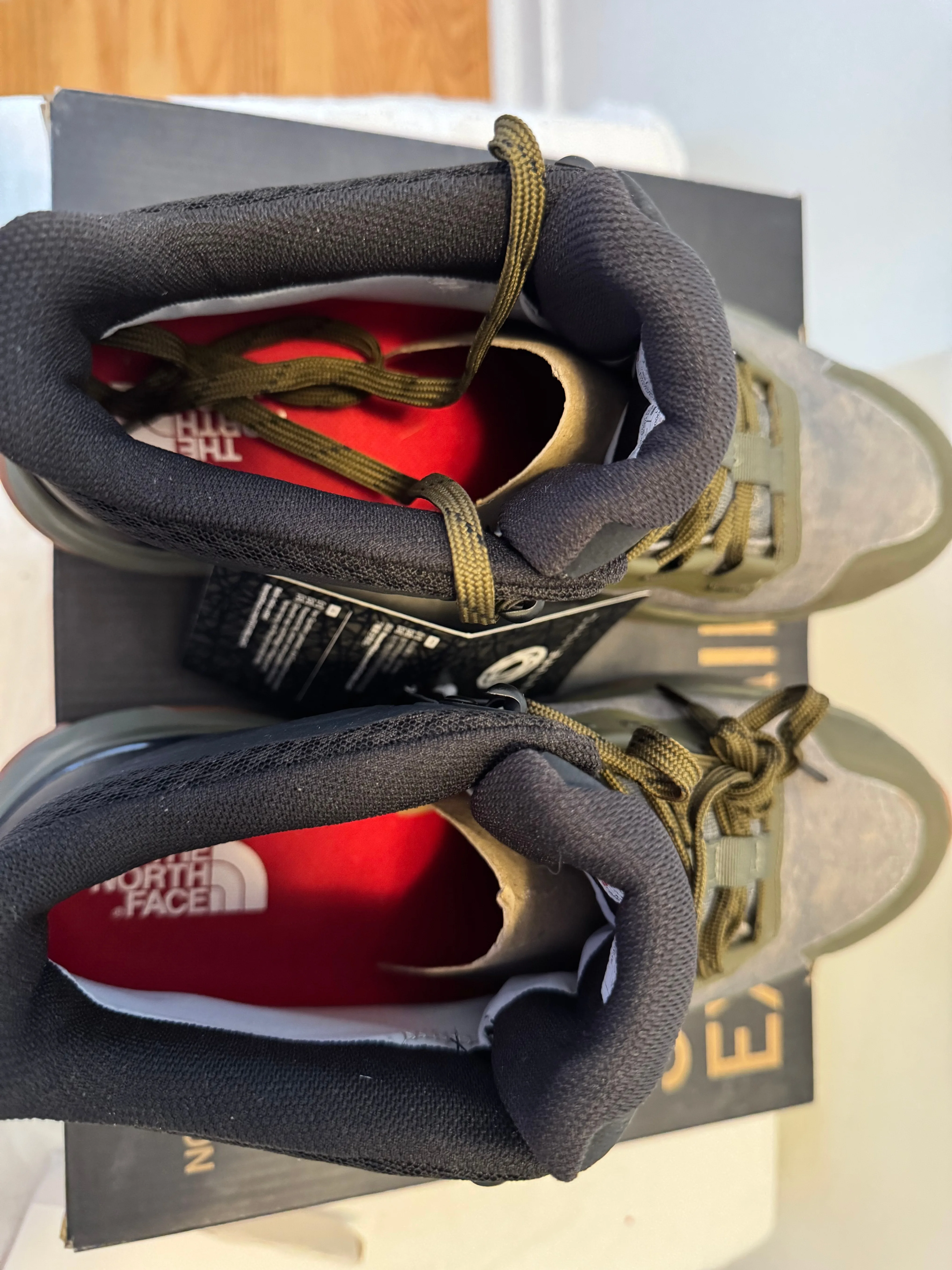 (BNIB) Northface men’s Vectiv Futurelight mid hiking boot (9.5) image indicator(5)