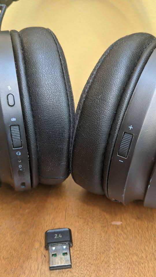 Gaming Razer Nari Ultimate Wireless Surround Sound Headset Mic - photo 4