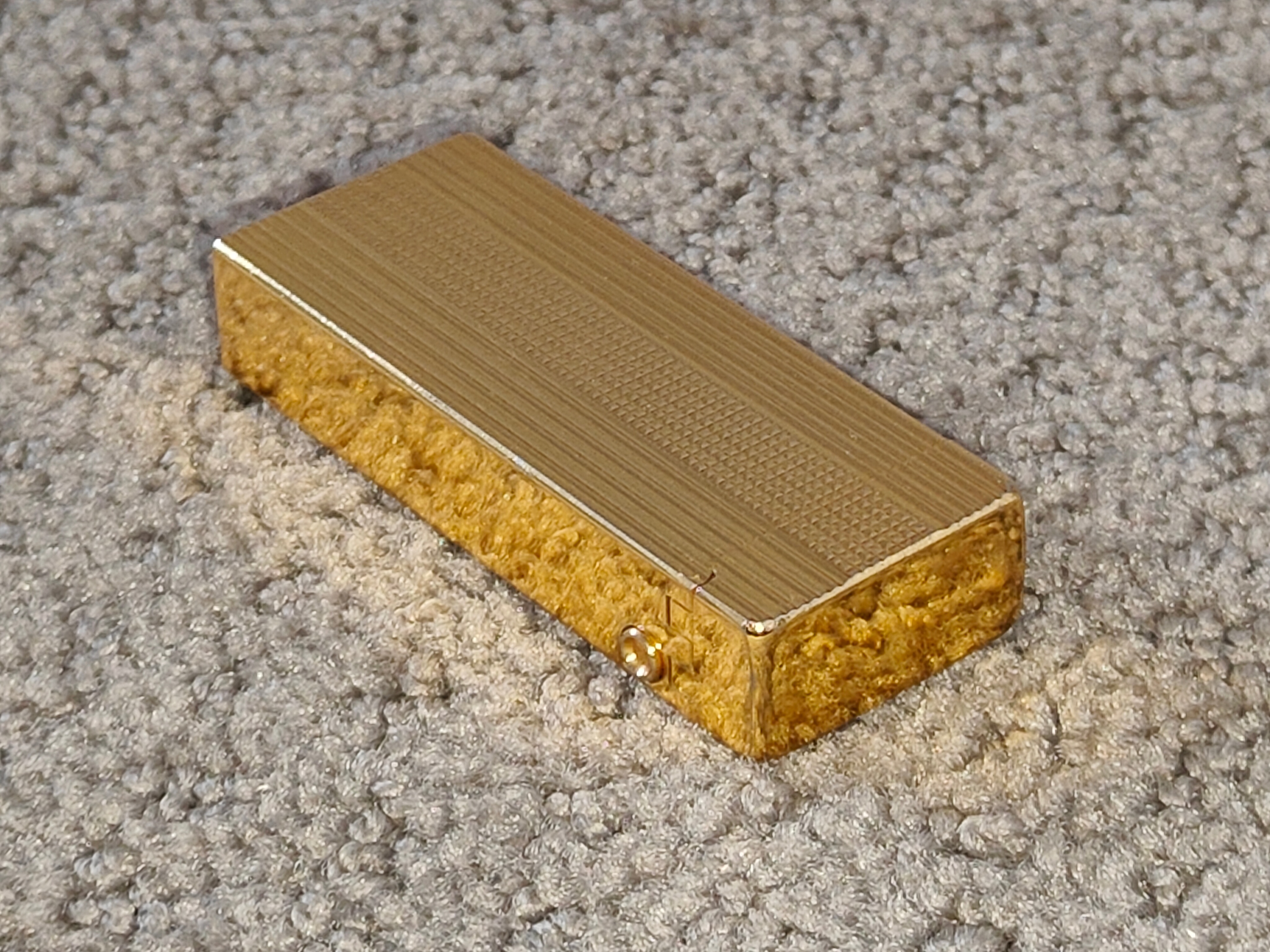 Vintage WIN Deluxe G2000 Gas Lighter with Original Box / Pouch - photo 3