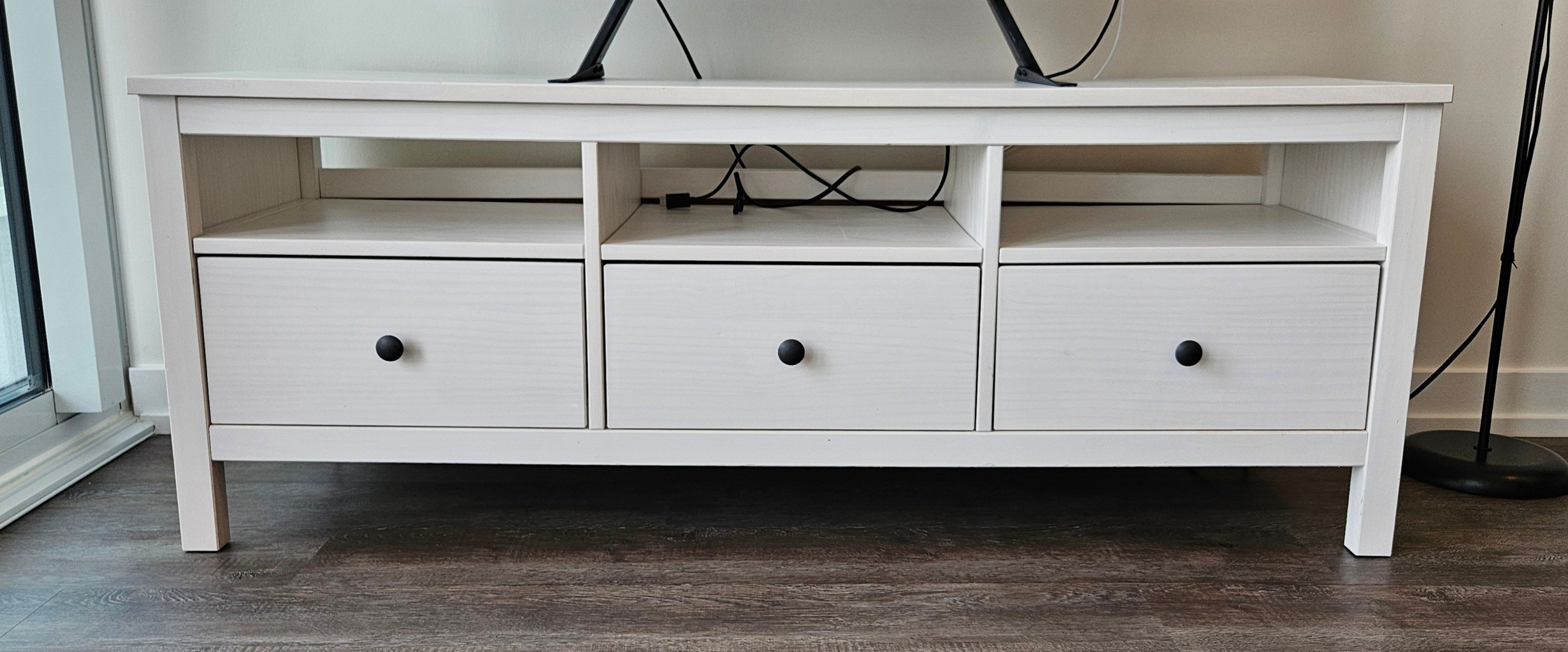 TV Stand - 3 drawers - photo 2
