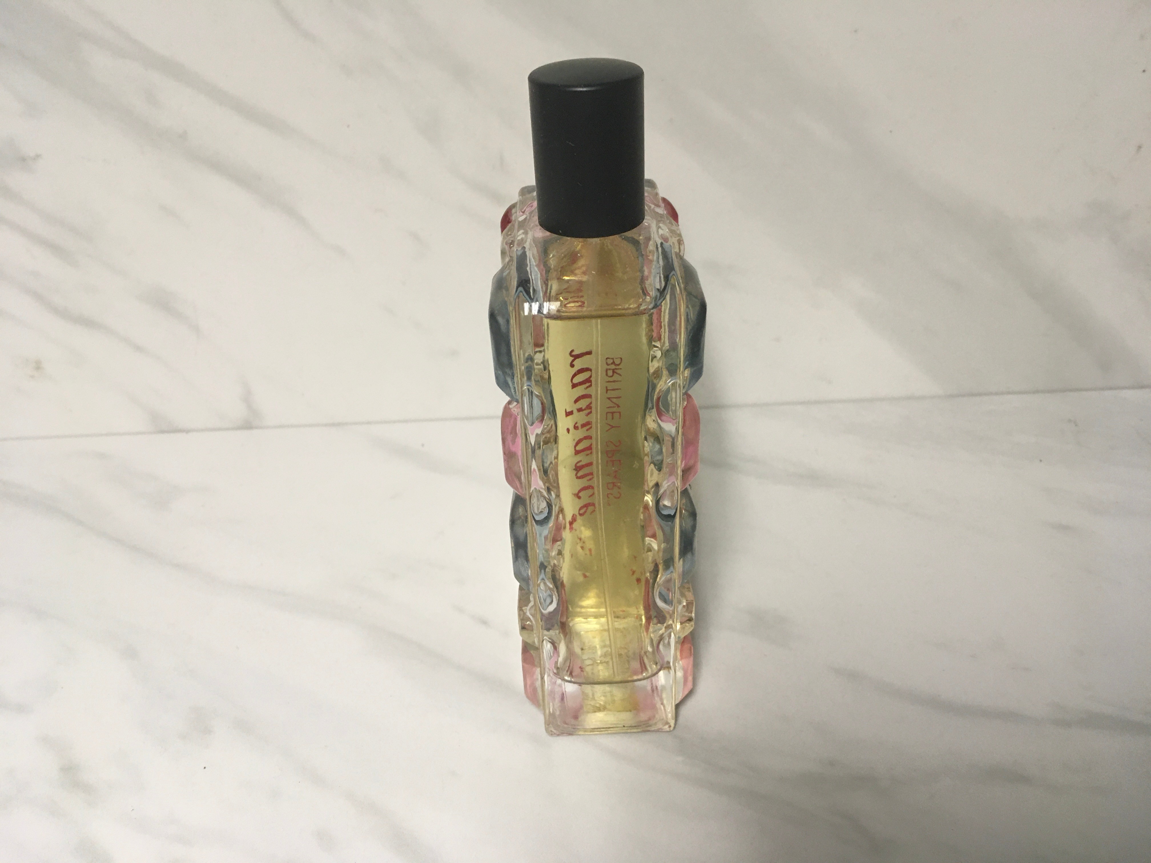 Radiance by Britney Spears: A Floral Fruity Glow in 3.3 oz - photo 2