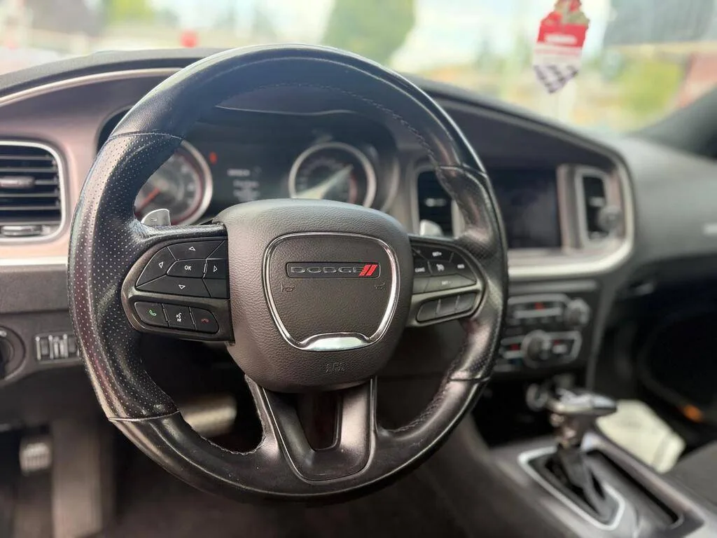 Charger *LOWEST PRICE* image indicator(9)