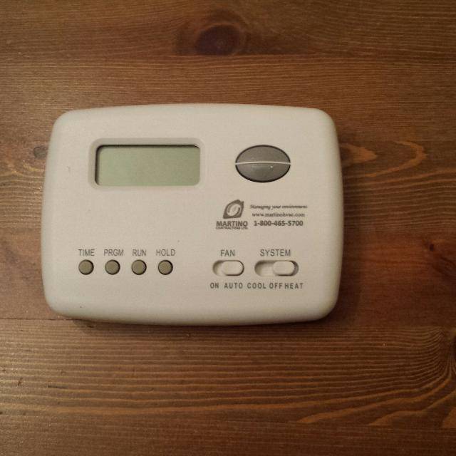 Martino HVAC Digital Programmable Thermostat - photo 3