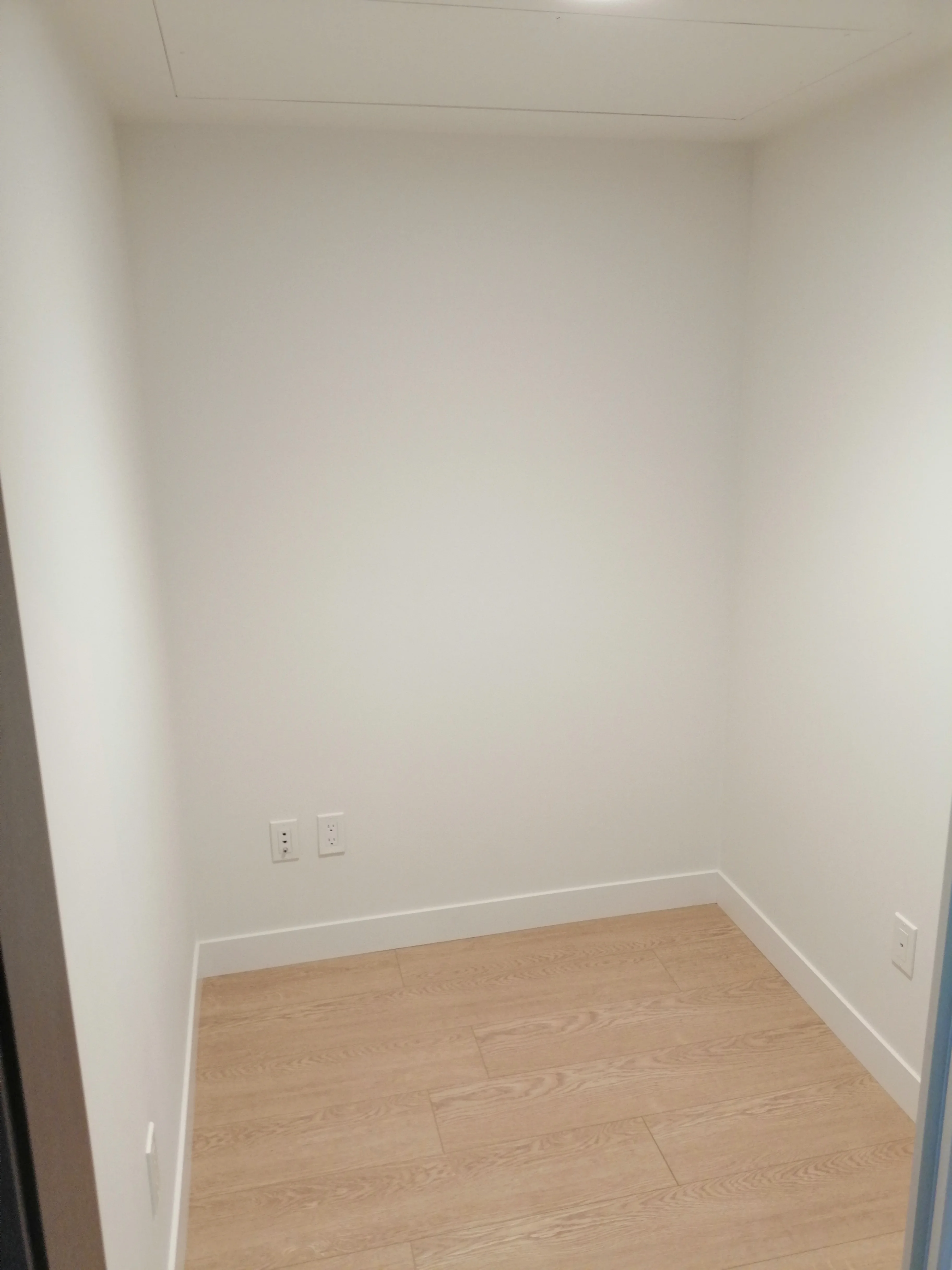 Apartment for rent $2400 image indicator(8)