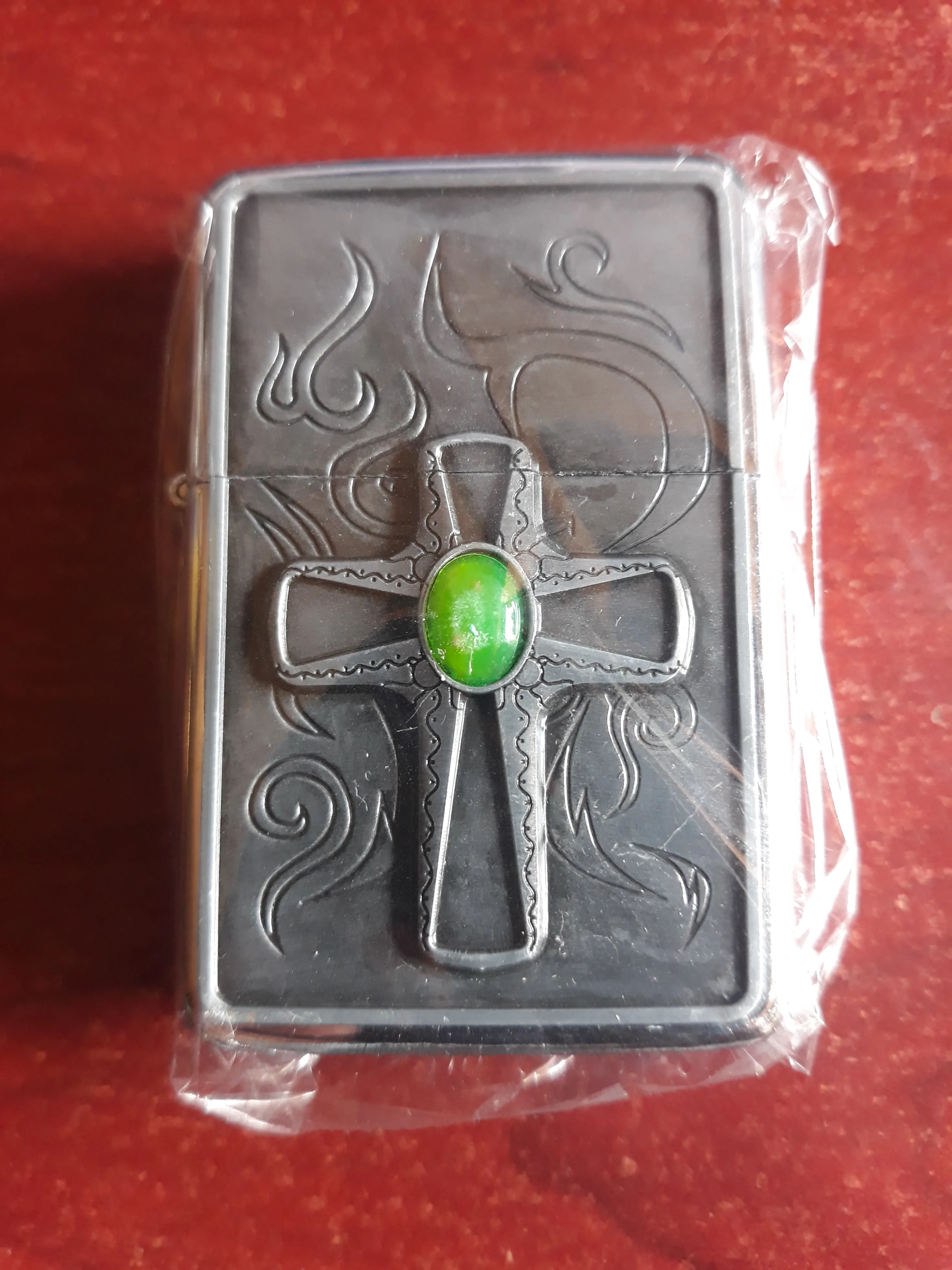 Celtic Cross Zippo Lighter - Chrome Celtic Elegance thumbnail
