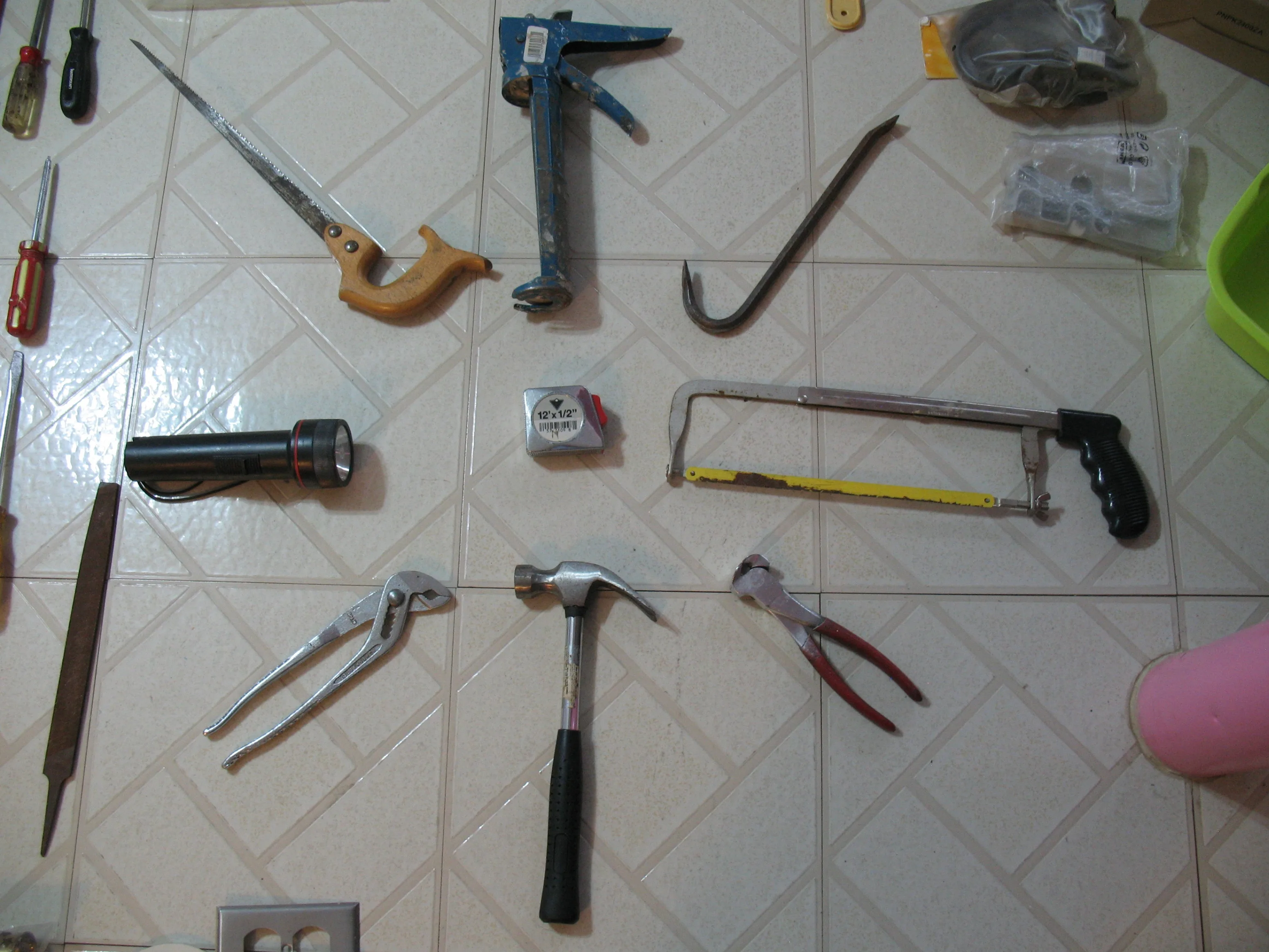 5 Power Tools, 350 Hand Tools/Accessories, 1000's of Fasteners image indicator(5)