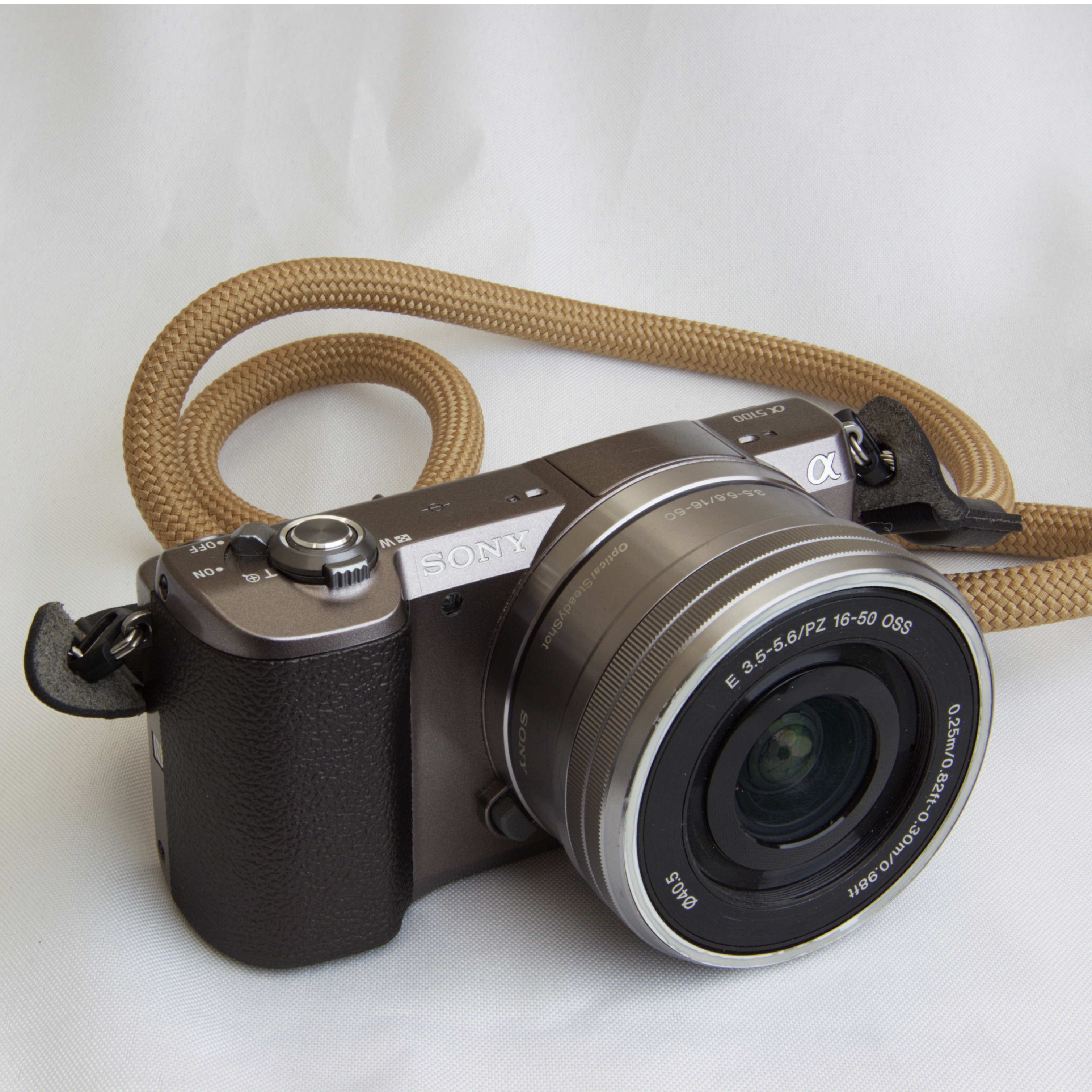 Sony A5100 mirrorless Camera w/ 18-55 kit lens - photo 2