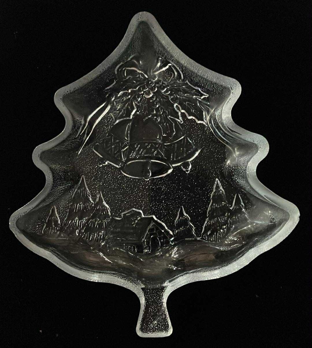 Glass Christmas Bell Christmas Tree Plate - 7 Inches
