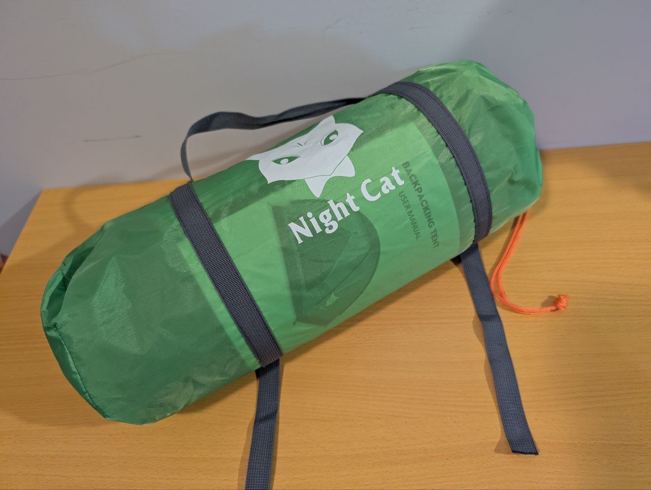 Waterproof backpacking tent for two - New!