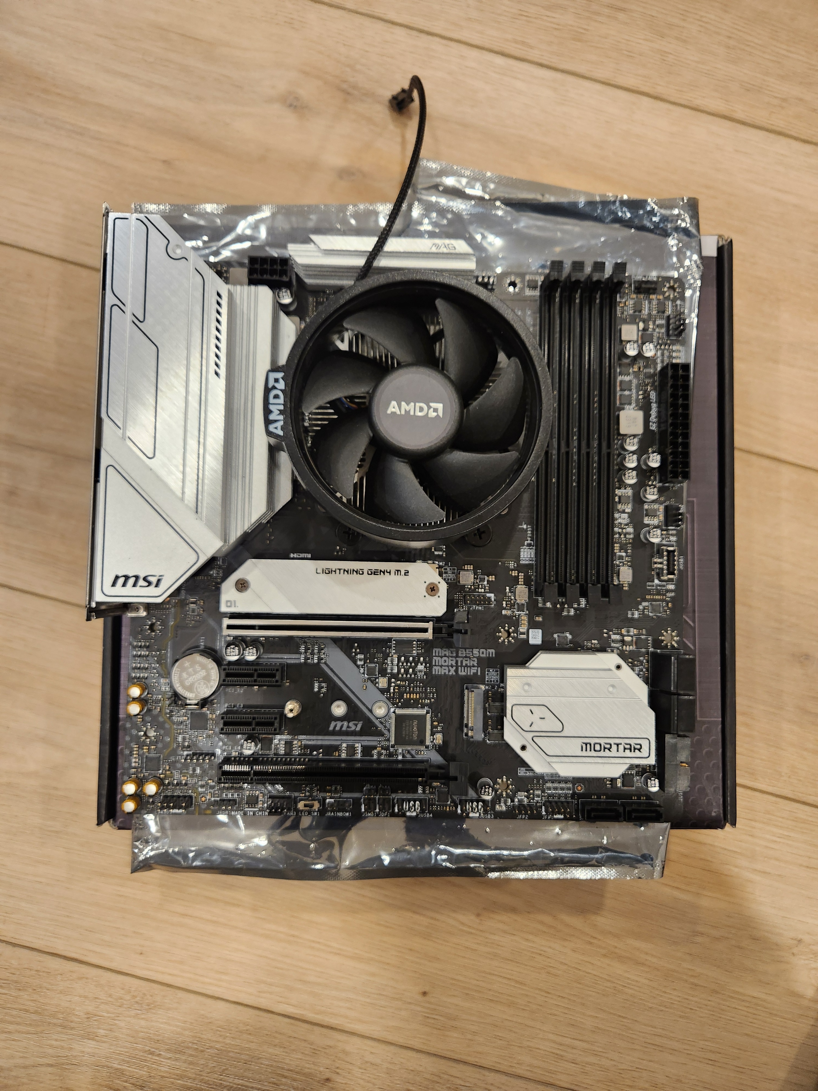 MSI MAG B550-M MORTAR Wi-Fi + AMD Ryzen 5 3600 + Wraith Stealth - photo 2