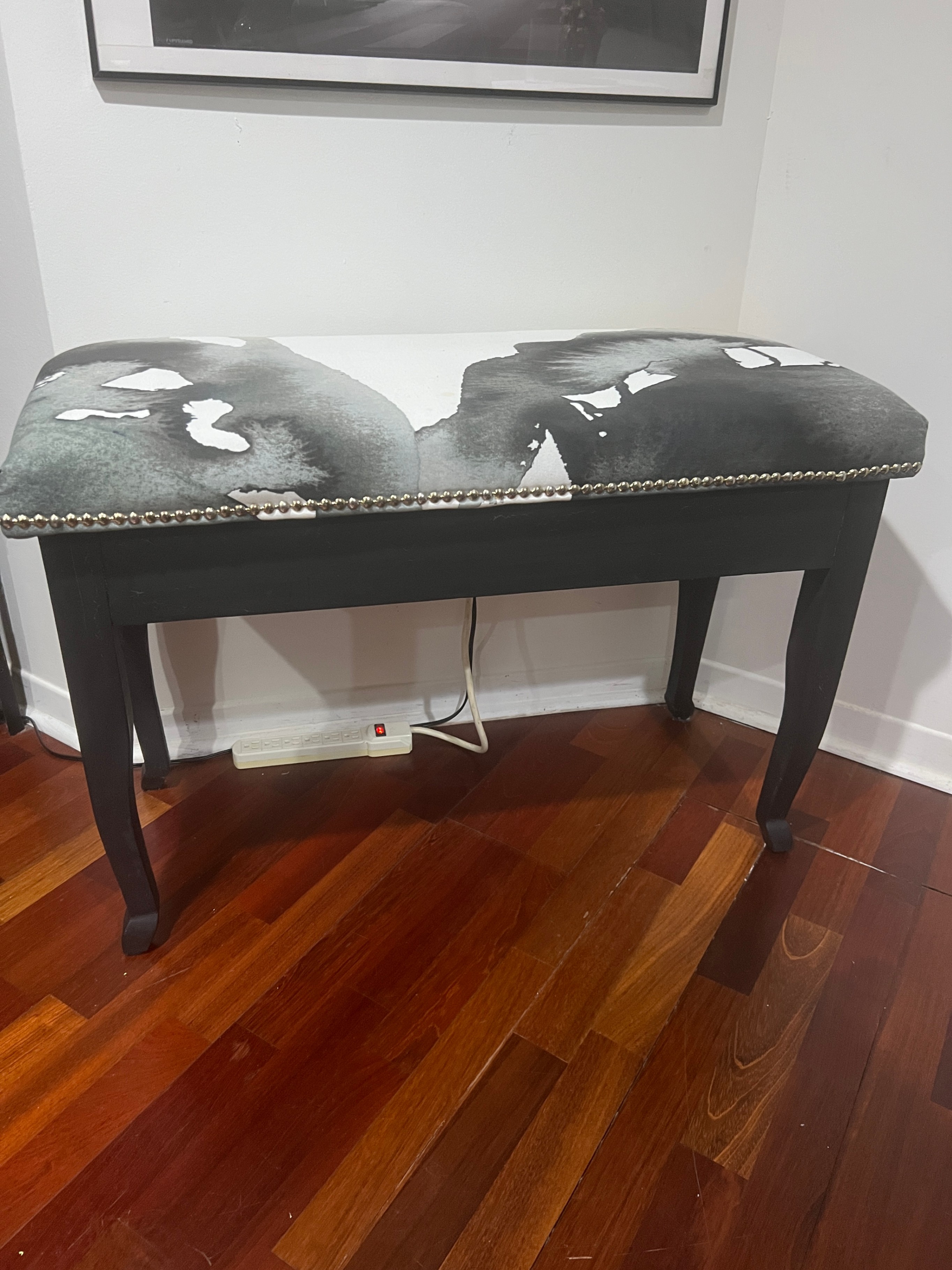 Black Bench