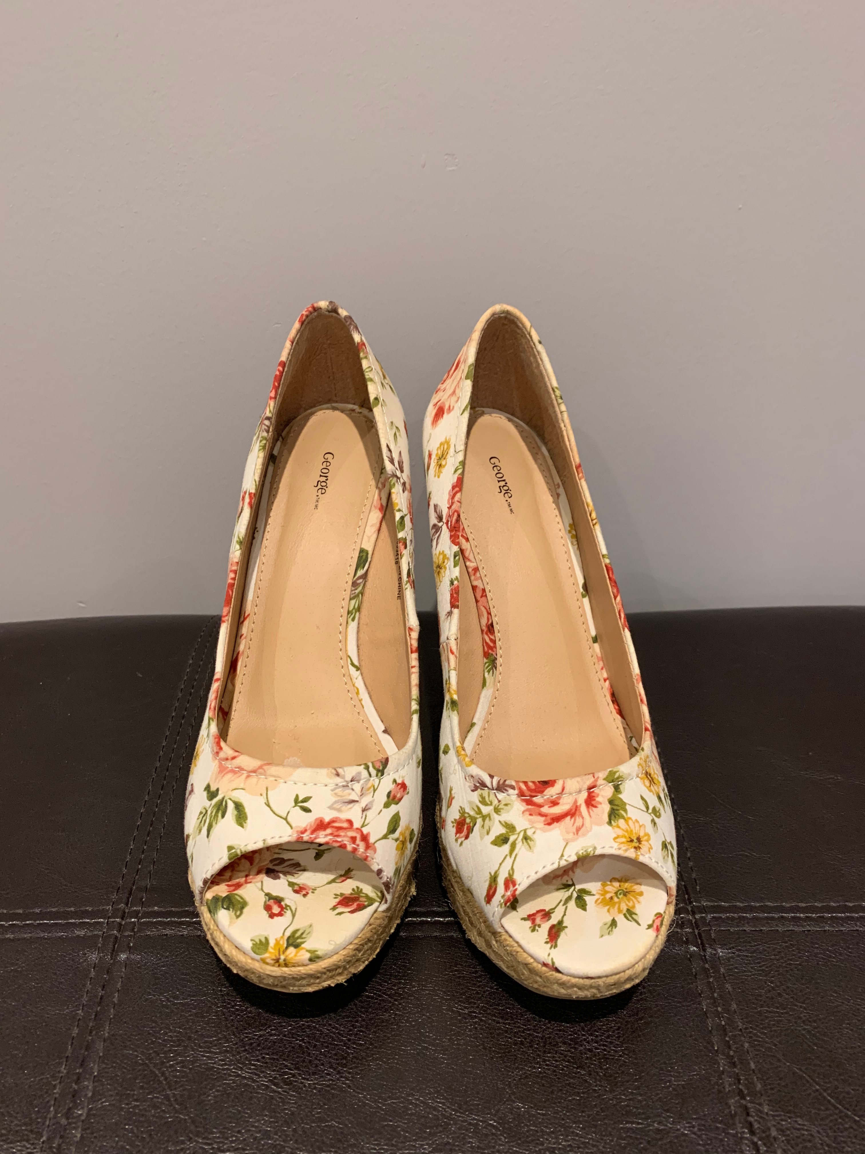 Ladies Floral Wedge Heels - photo 2