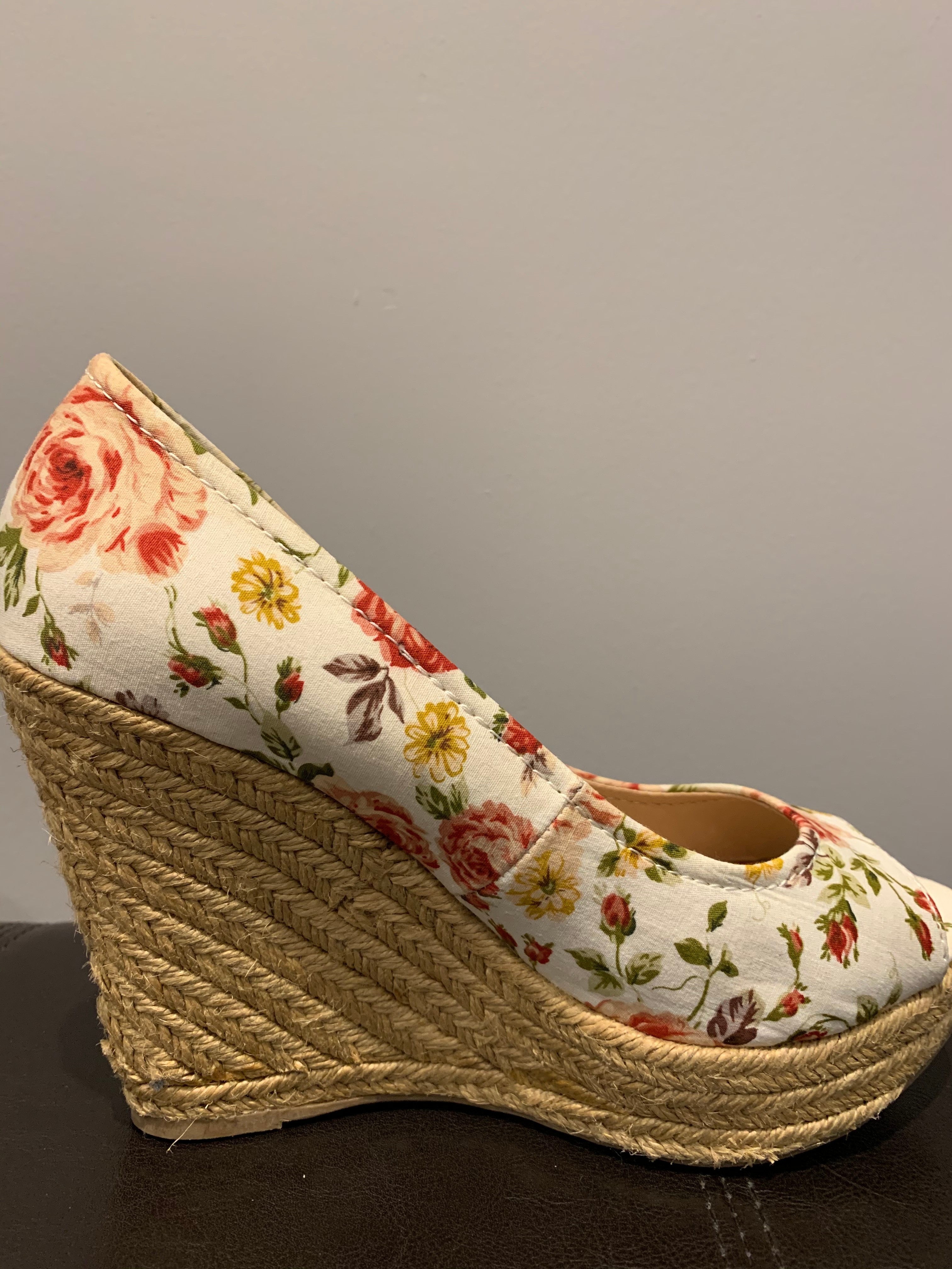 Ladies Floral Wedge Heels - photo 3