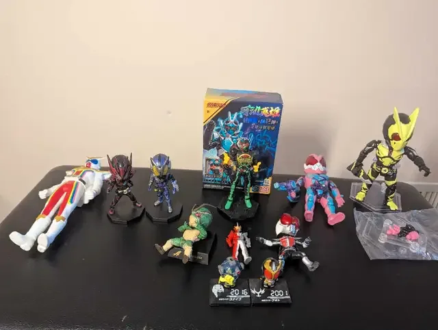 Bulk Kamen Rider Figures
