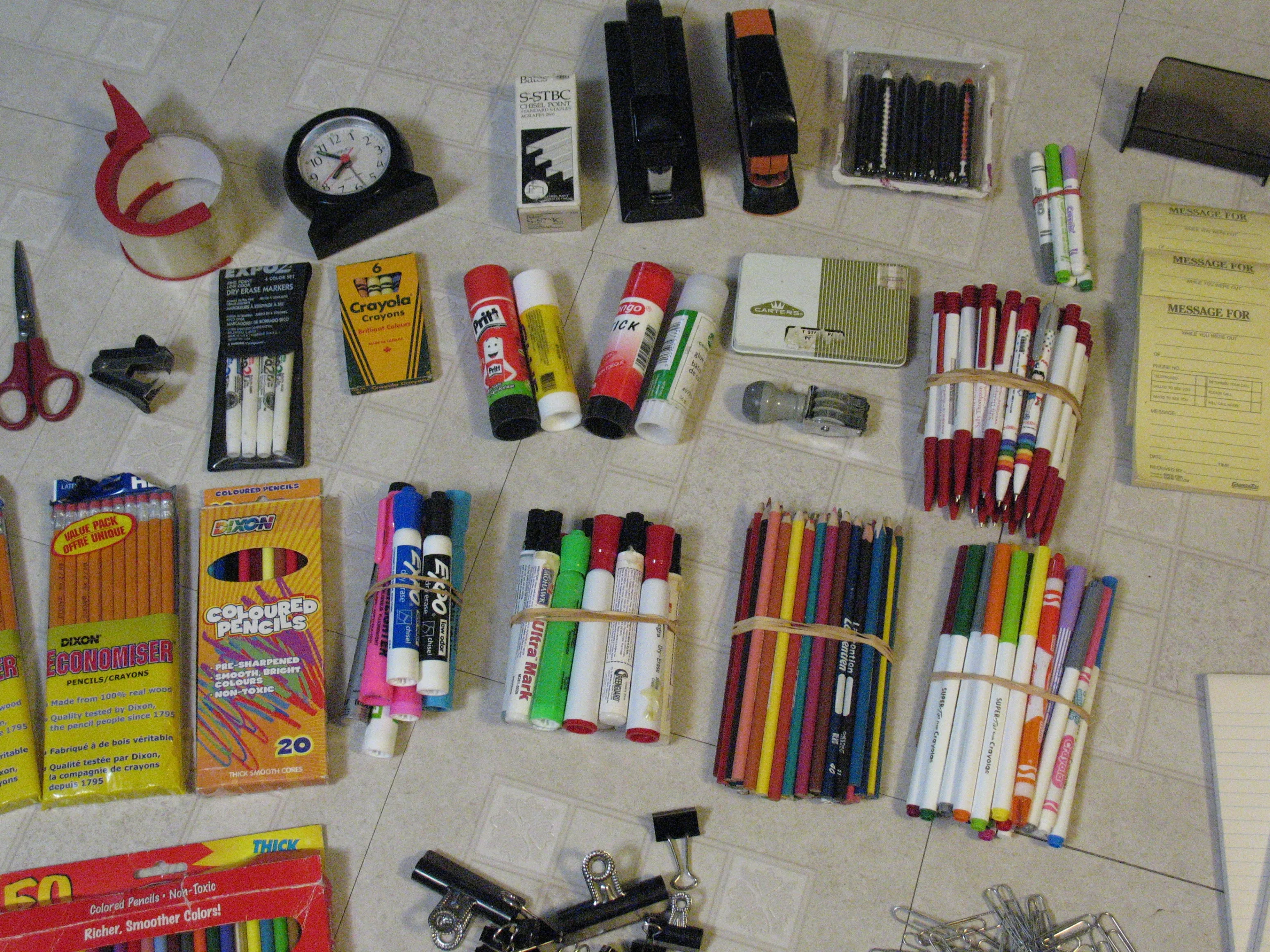 100's of Stationary, School, and Office Supplies image indicator(9)
