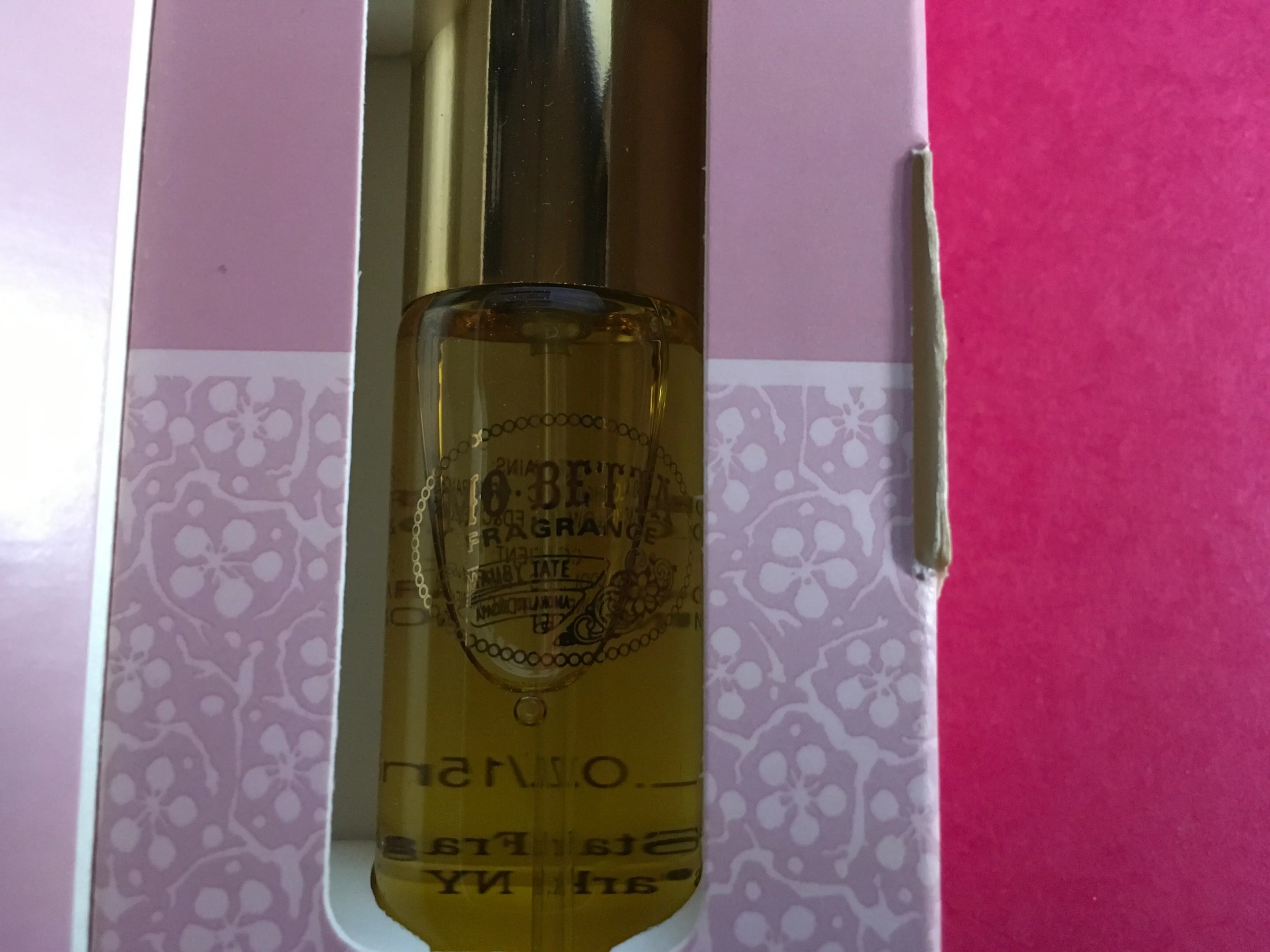 Mo Betta EDT 0.5oz: Timeless Scent in a Travel-Friendly Size image indicator(10)