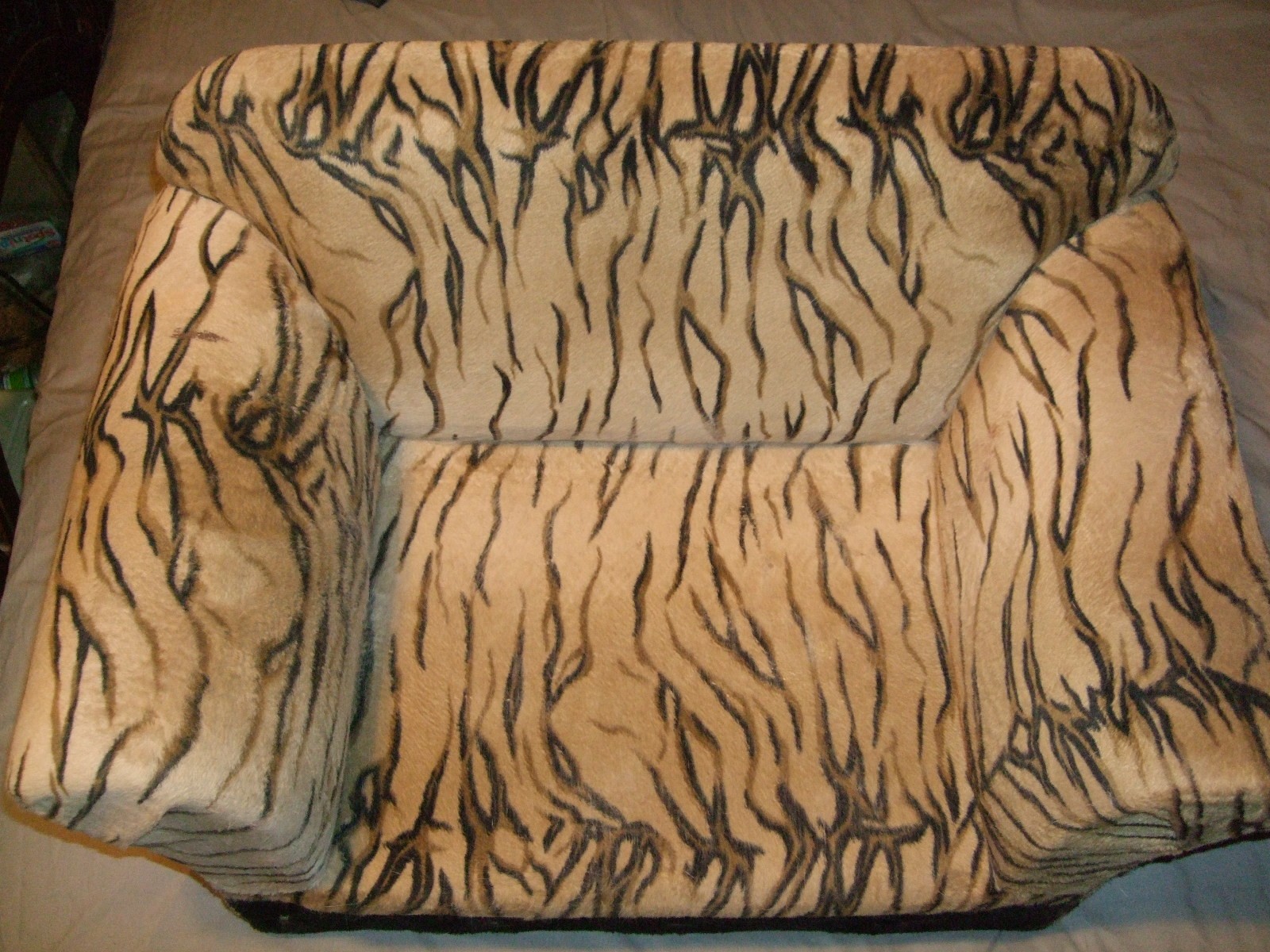 Leopard Print Pet Couch for Small Dogs, Cats & Critters