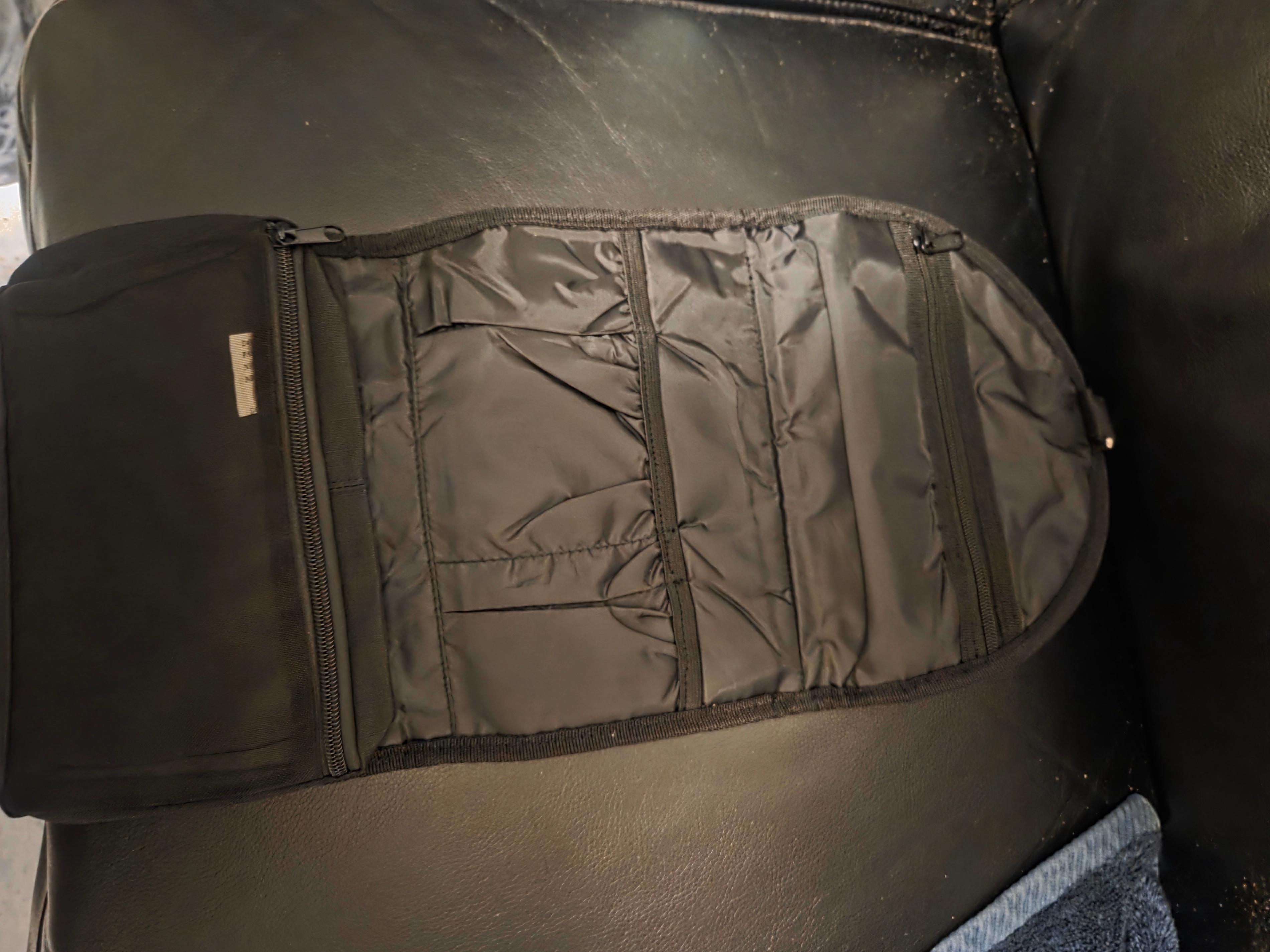 Ladies Travel Accessories Holder - photo 2